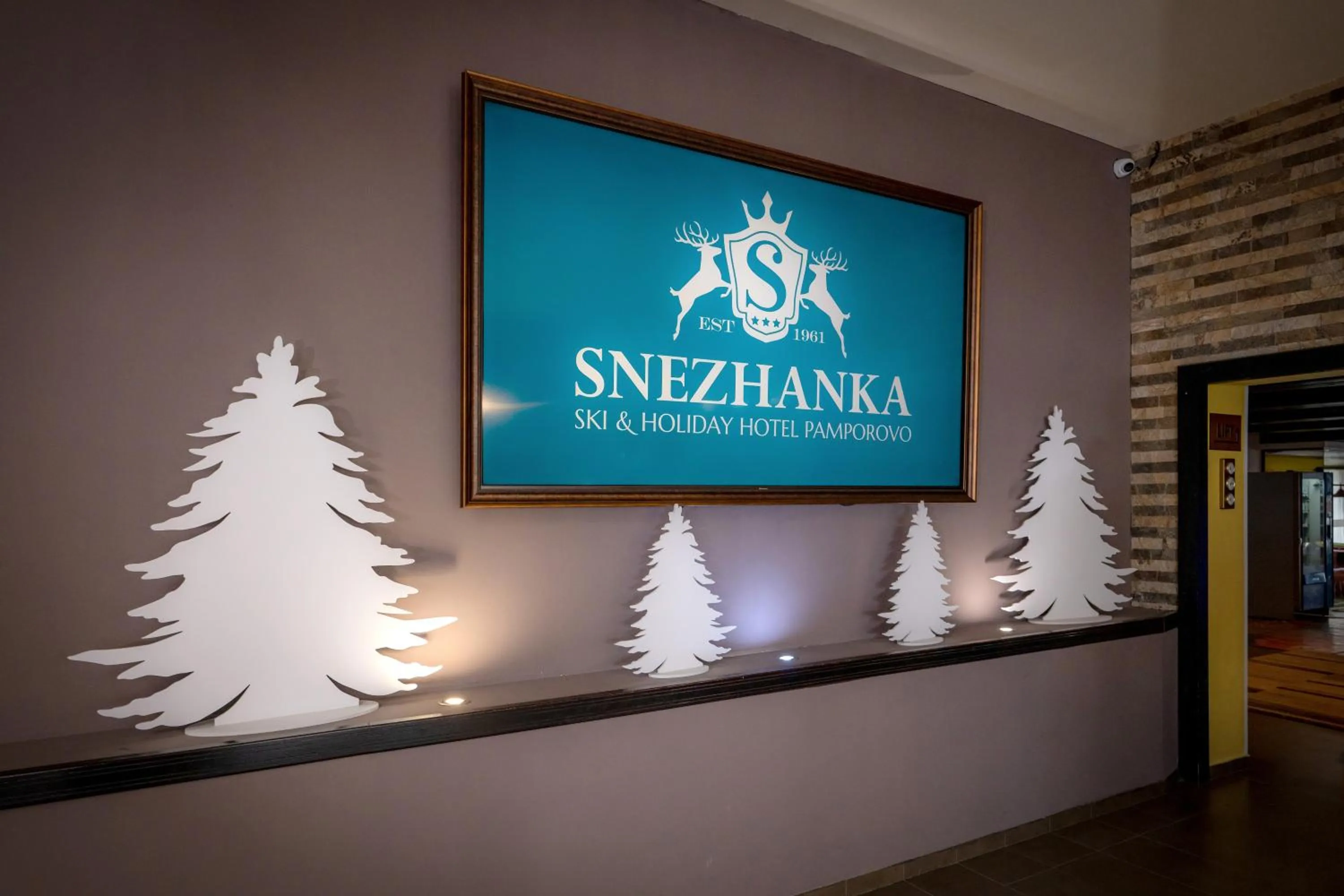 Snezhanka Hotel Pamporovo - Half Board & Swimming pool