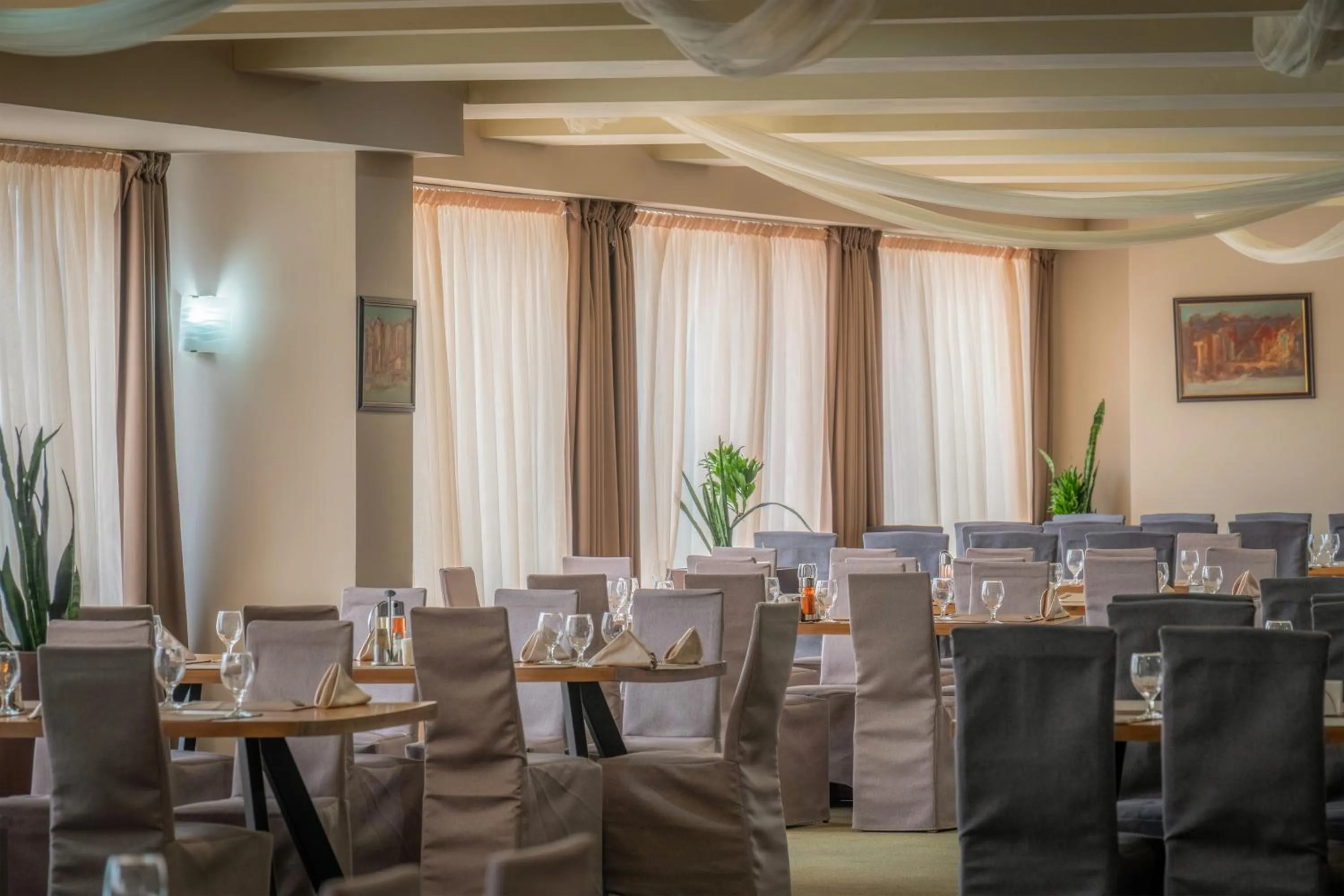 Snezhanka Hotel Pamporovo - Half Board & Swimming pool