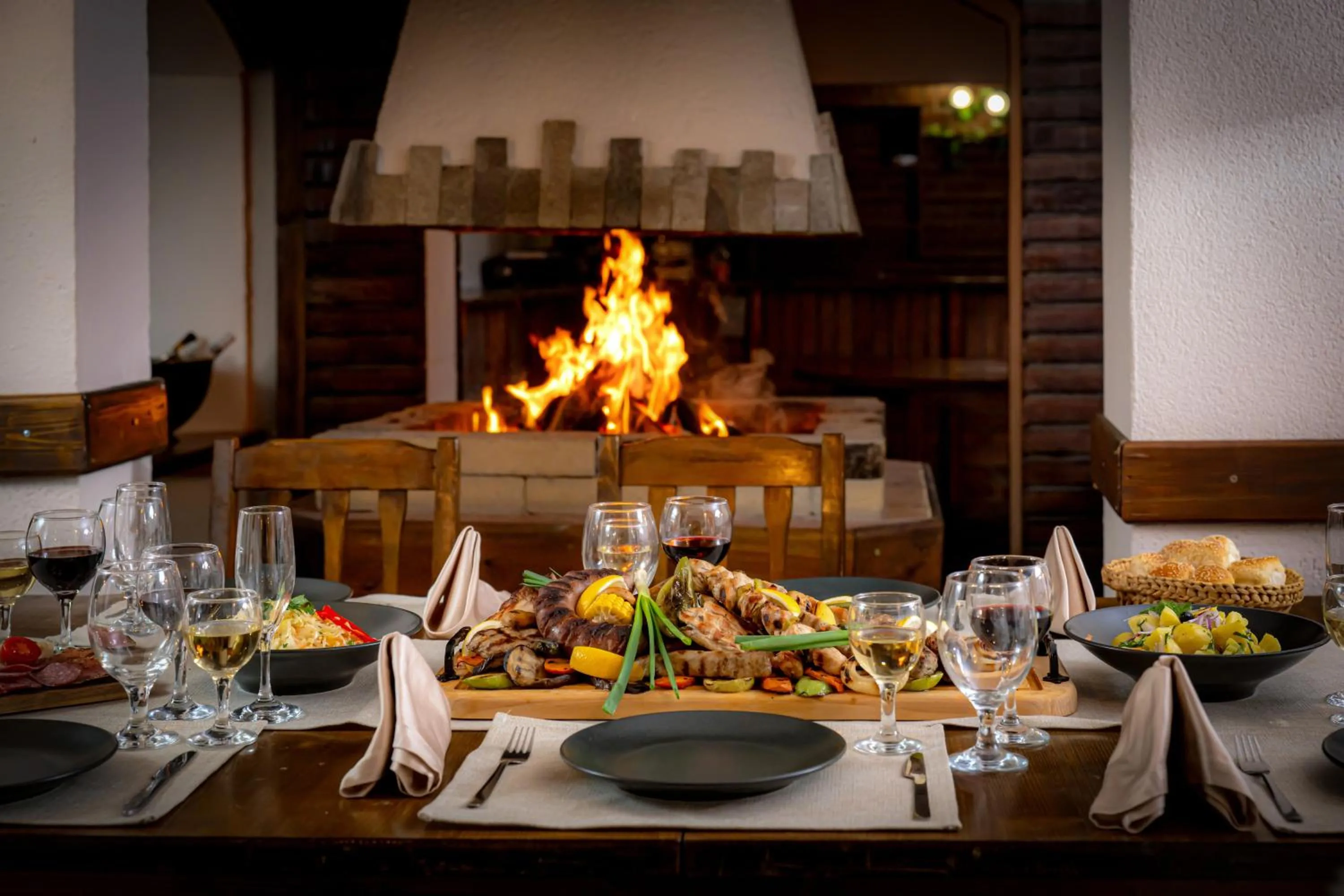 Snezhanka Hotel Pamporovo - Half Board & Swimming pool