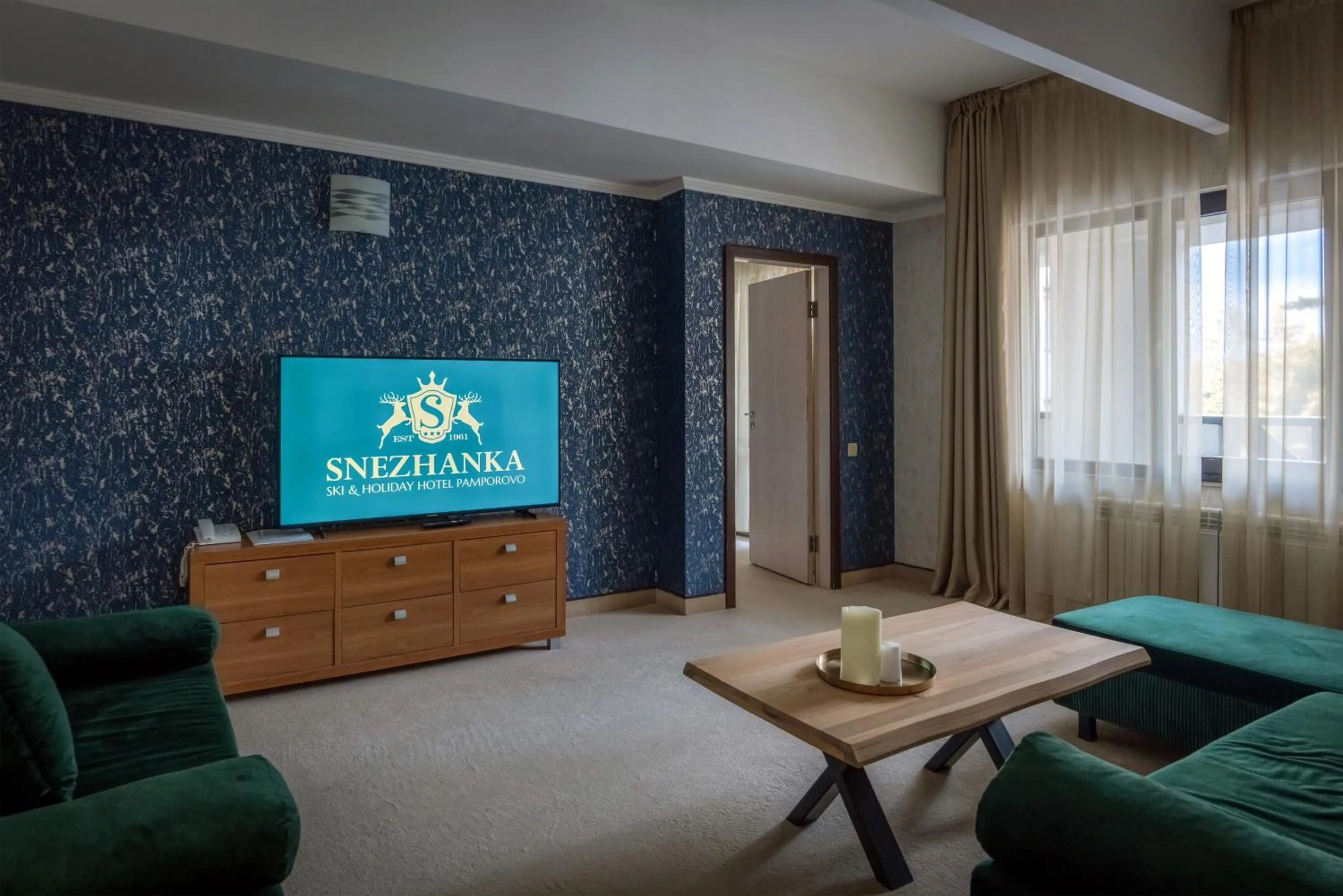 Snezhanka Hotel Pamporovo - Half Board & Swimming pool