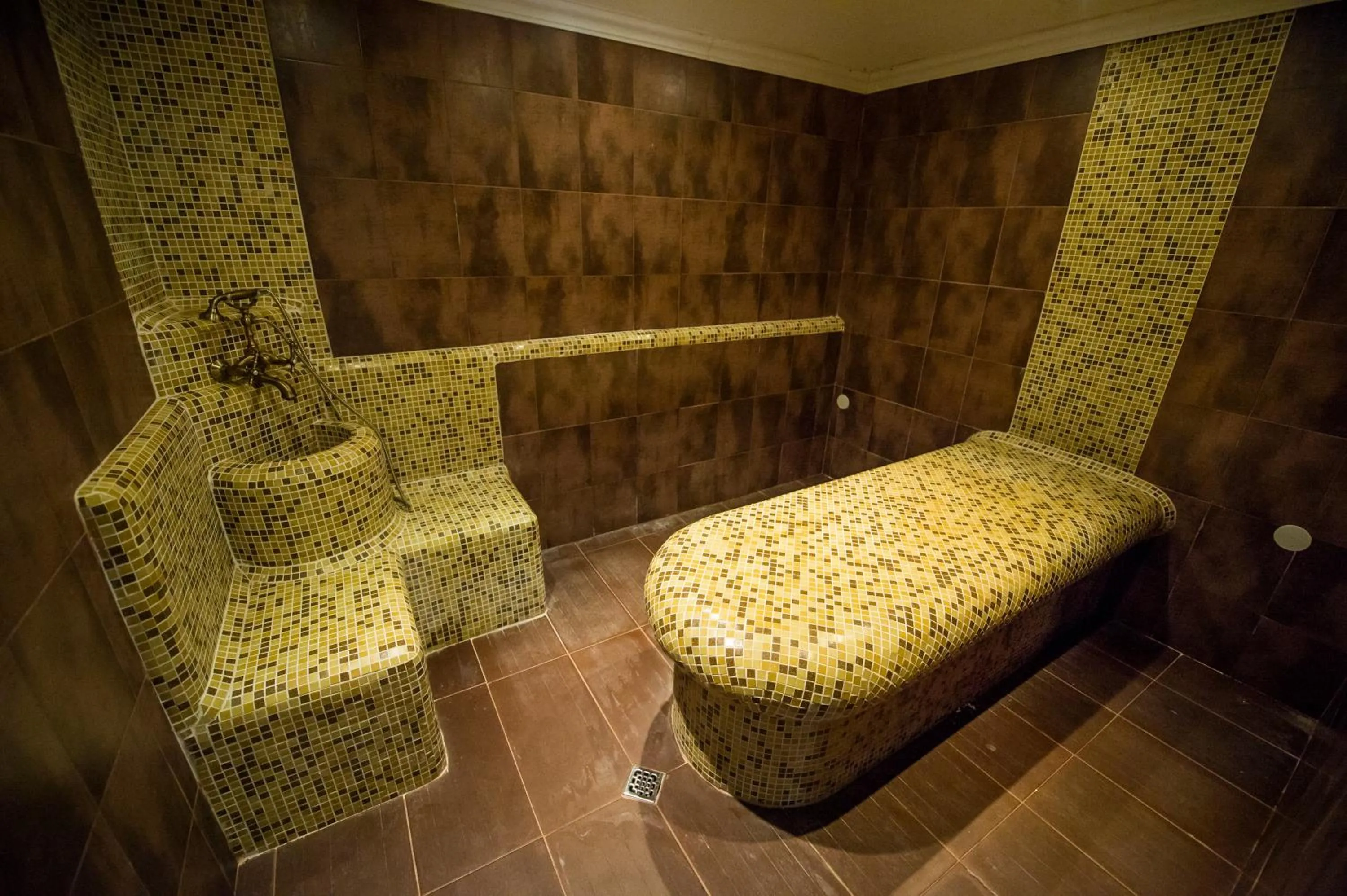 Snezhanka Hotel Pamporovo - Half Board & Swimming pool