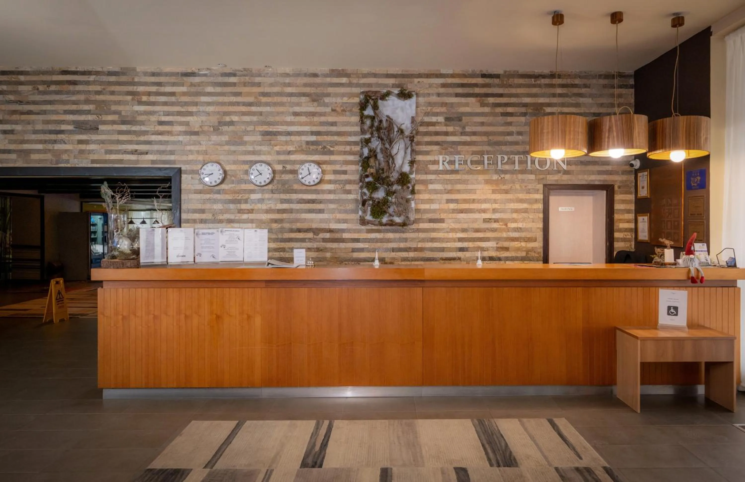 Snezhanka Hotel Pamporovo - Half Board & Swimming pool