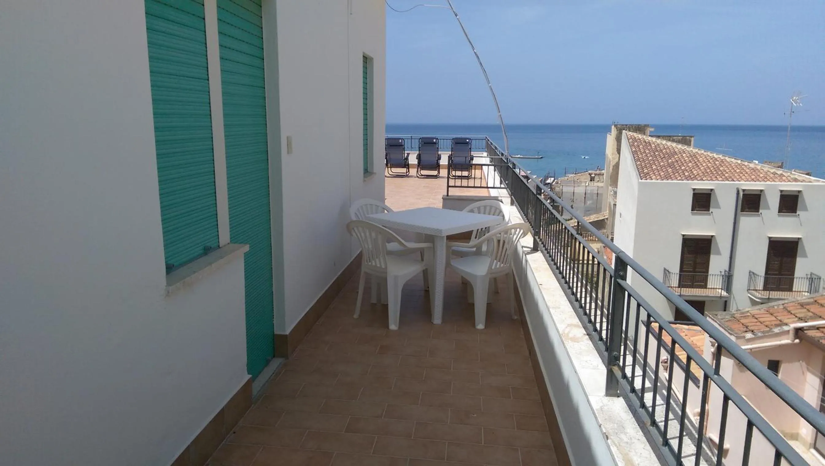 Balcony/Terrace in Appartamenti Via Marconi