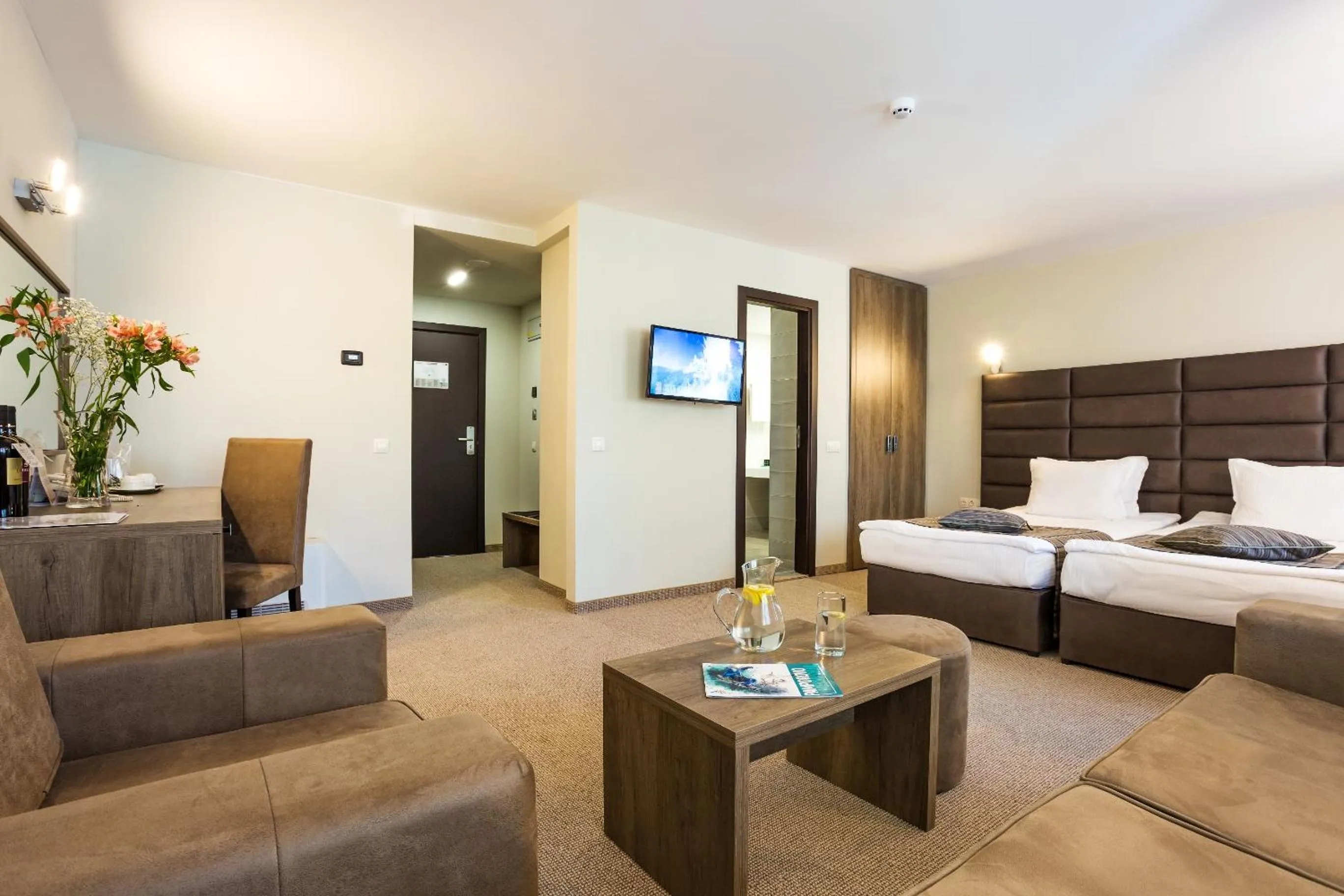 Photo of the whole room, Bed in Perelik Hotel