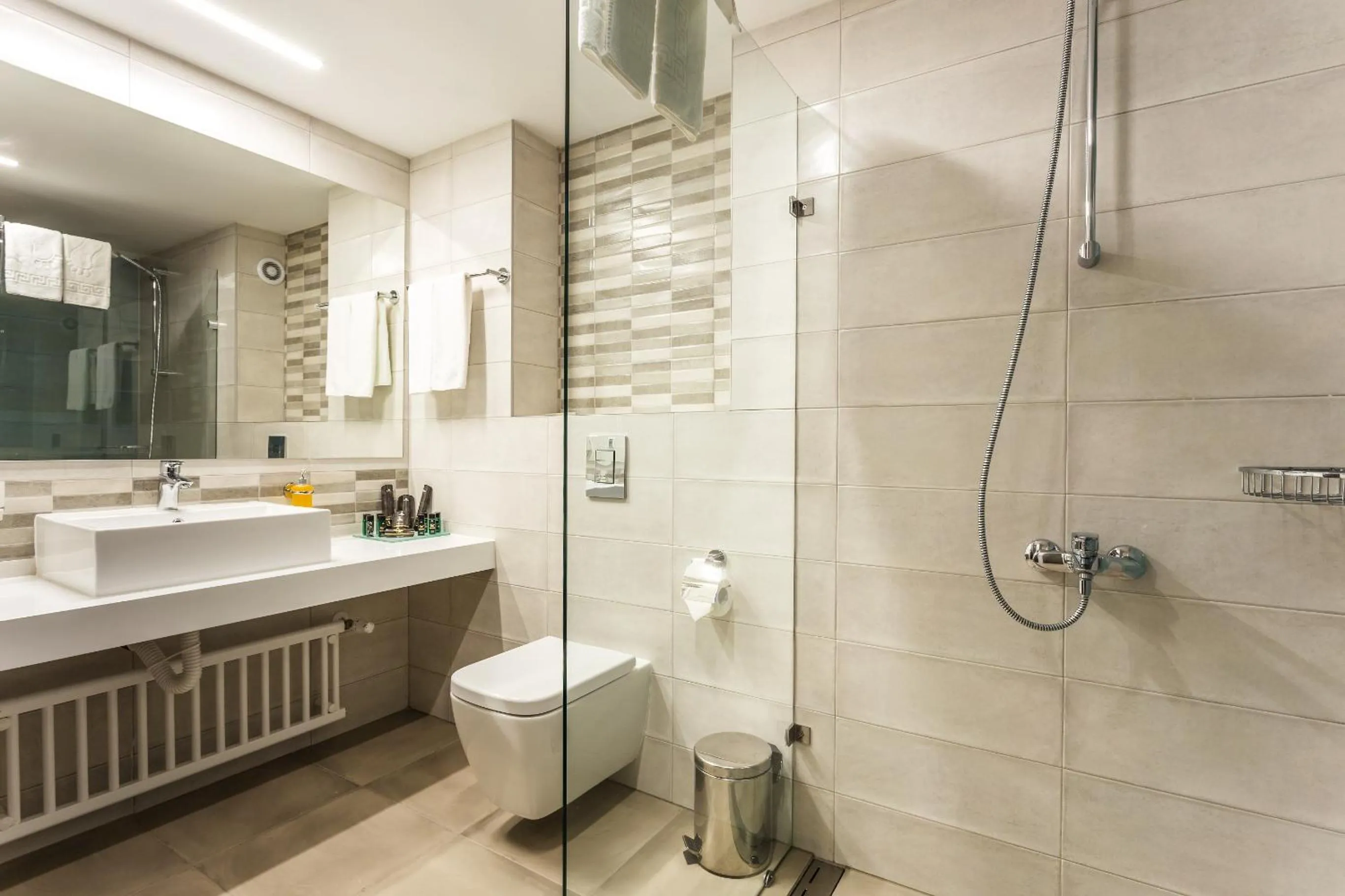 Bathroom in Perelik Hotel