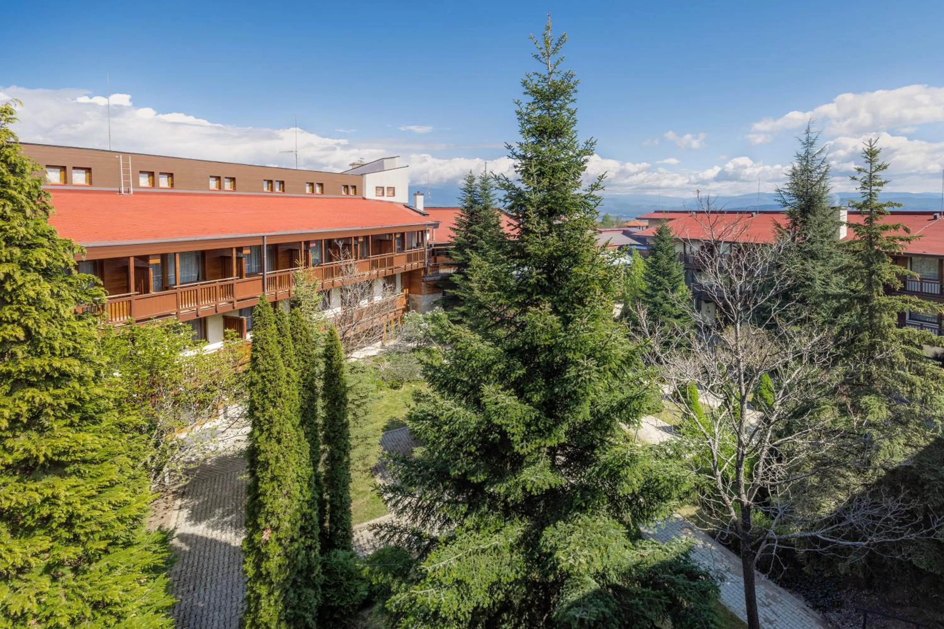 Garden in Four Points by Sheraton Bansko