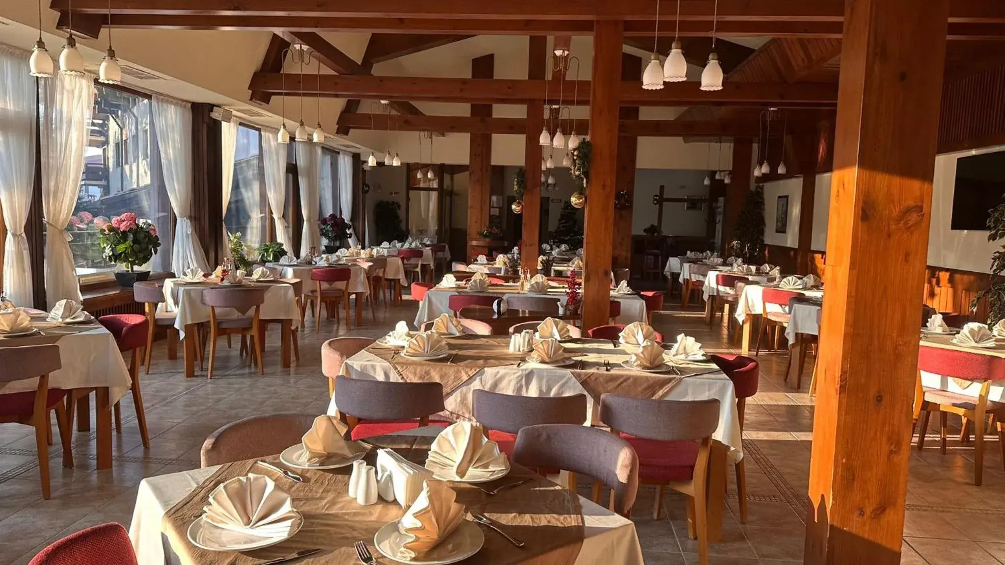 Restaurant/places to eat in Hotel Pirin SKI & SPA Restaurant/places to eat in Hotel Pirin SKI & SPA