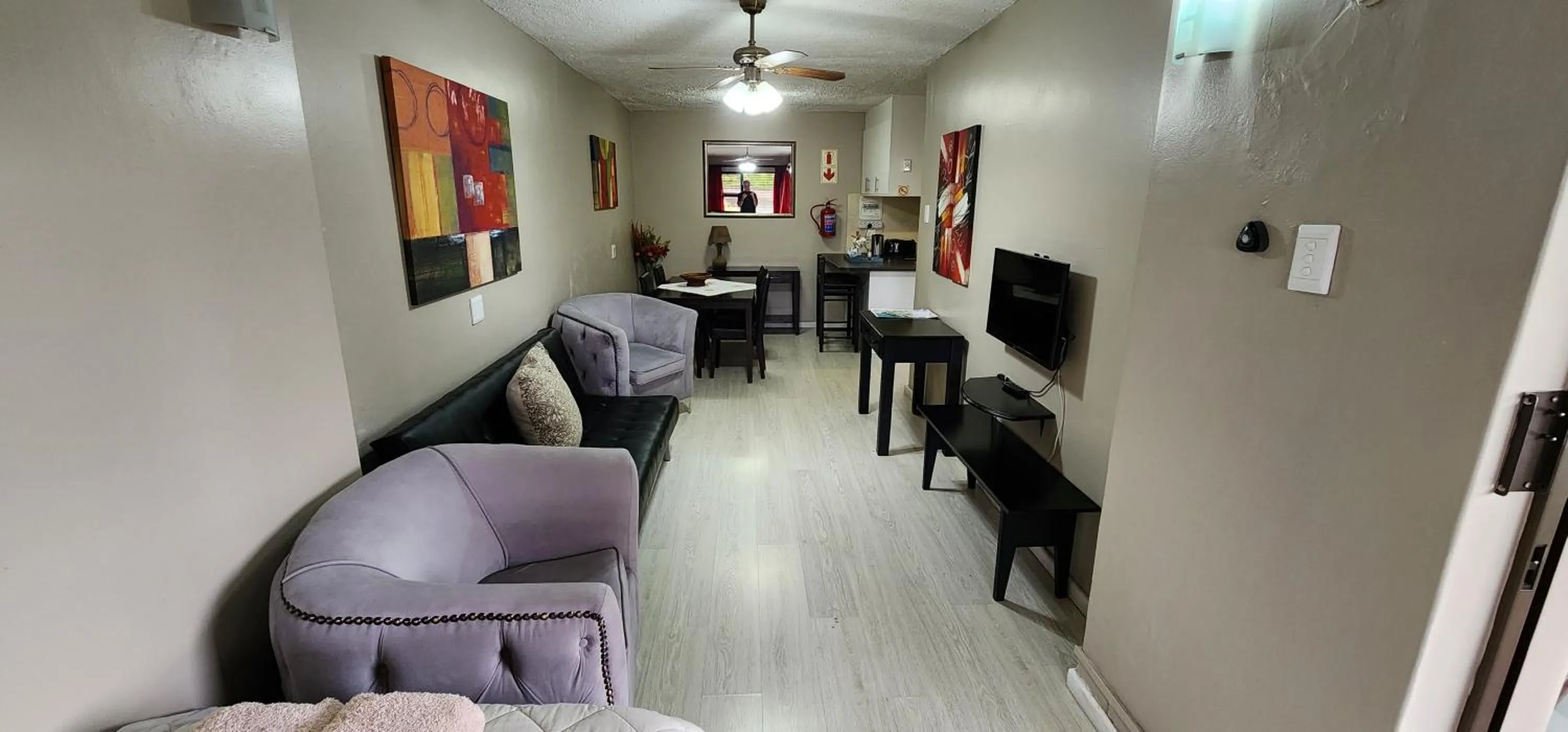 Lounge or bar in See More Guest House