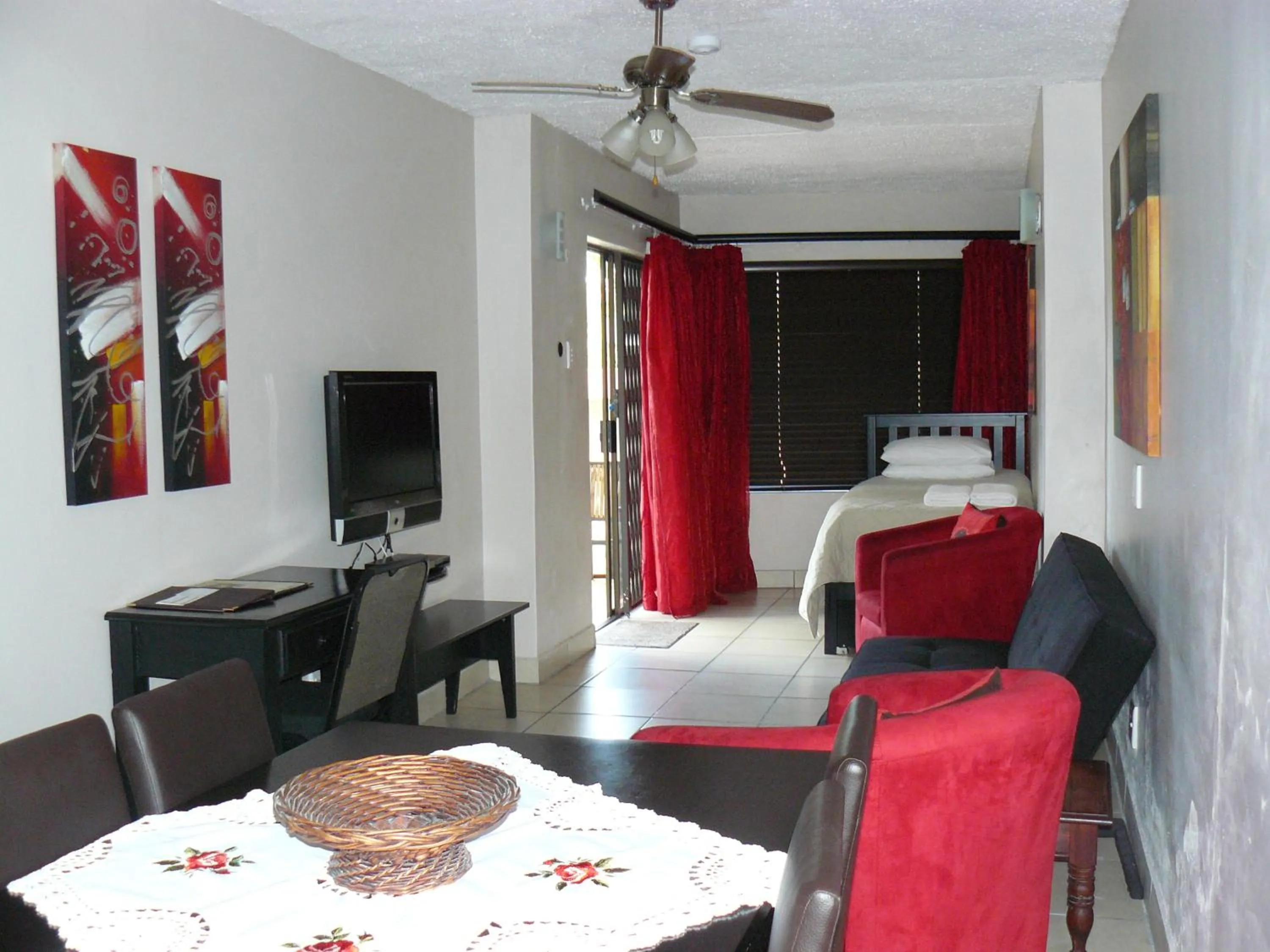 Living room, Bed in See More Guest House