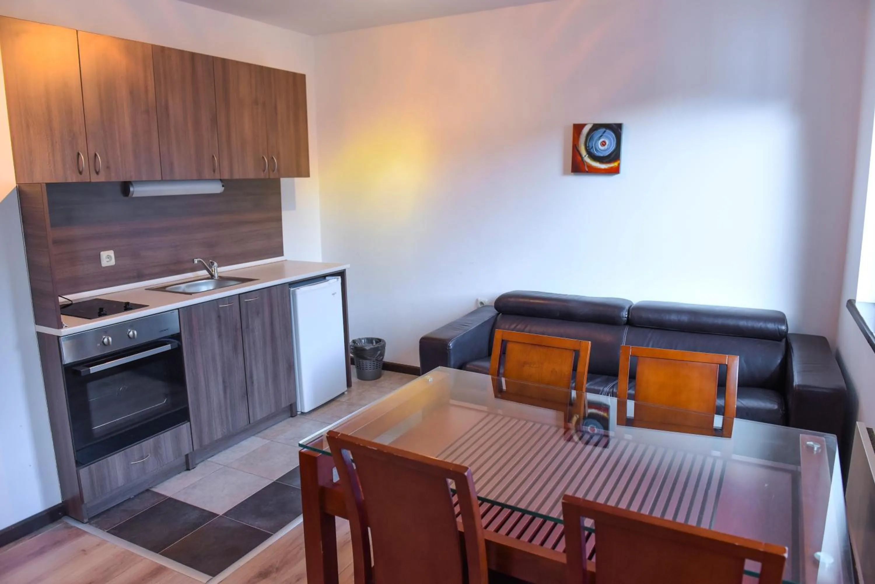 Royal Bansko - Family Apart Hotel With All Inclusive Light or HB&Drinks and Hot Pool & Jacuzzis