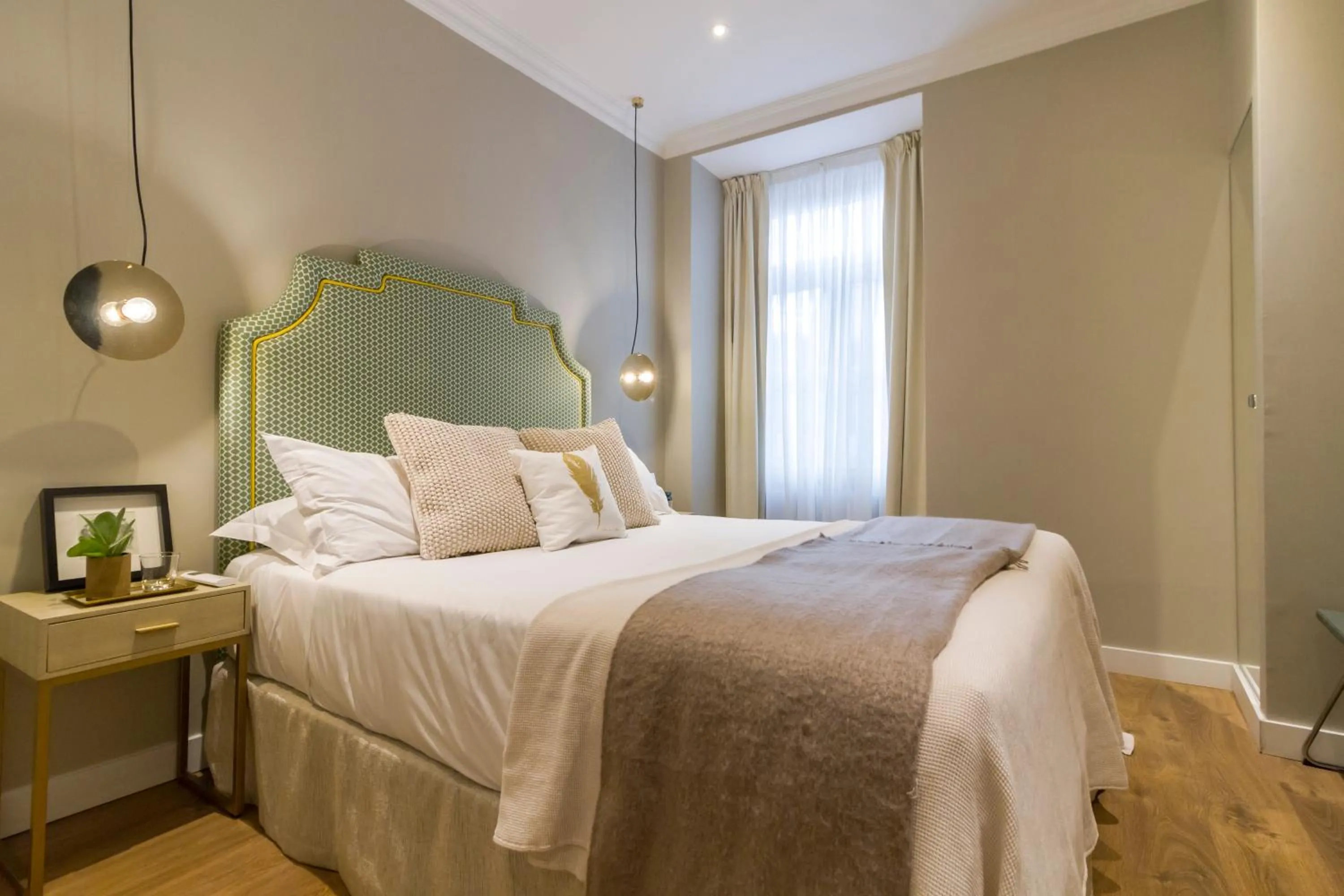 Bedroom, Bed in Bairro Alto Suites