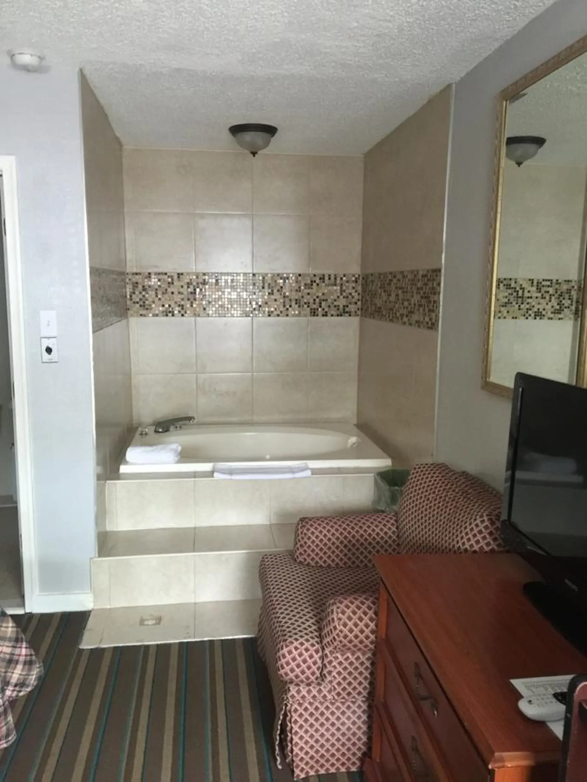 Bed in Scottish Inn and Suites - Bensalem-Philadelphia Bed in Scottish Inn and Suites - Bensalem-Philadelphia