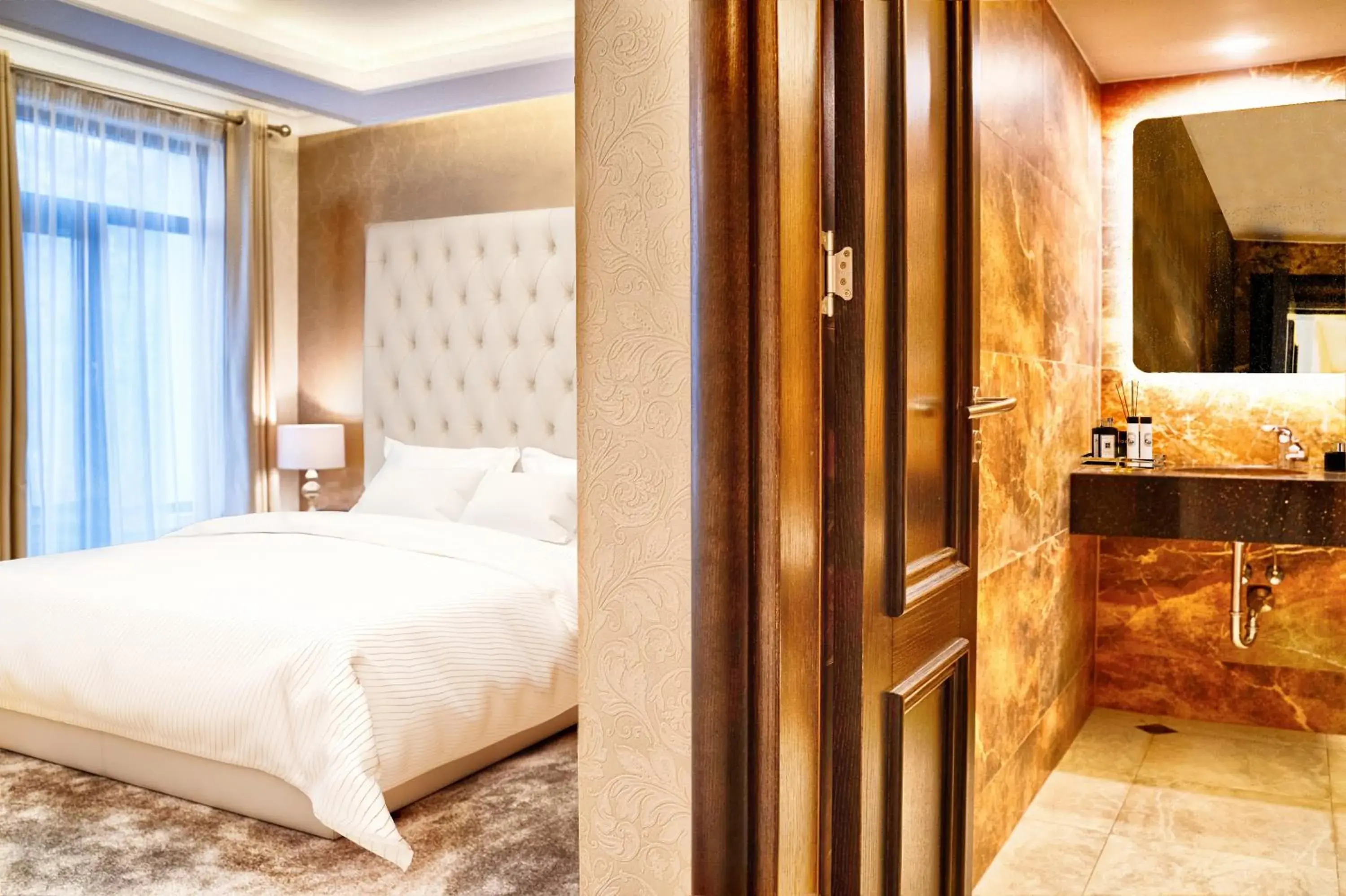 Lux Double Room with Spa Bath - single occupancy - Free Spa Access in Tsarevets Boutique Hotel & SPA Lux Double Room with Spa Bath - single occupancy - Free Spa Access in Tsarevets Boutique Hotel & SPA