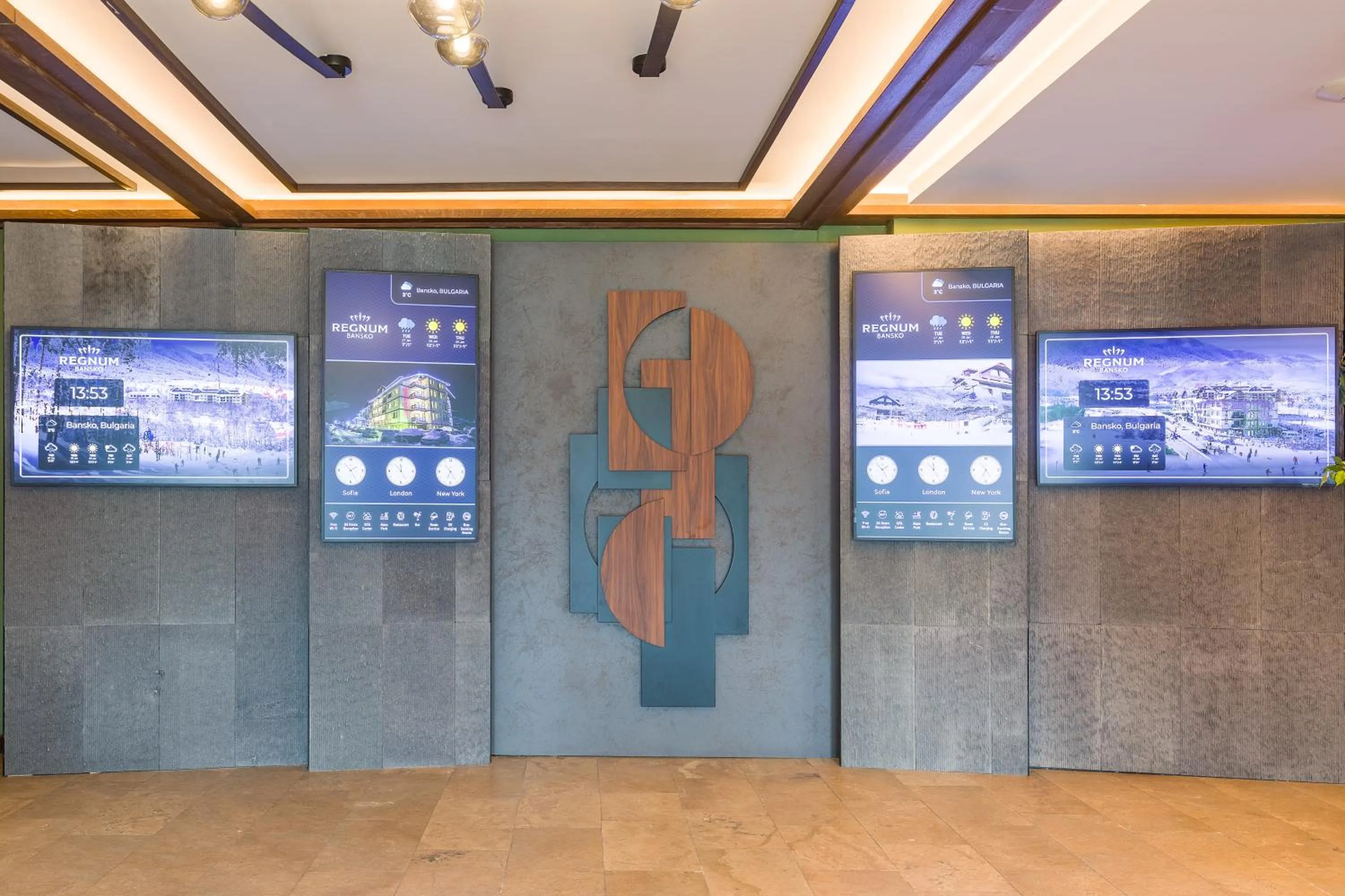 Lobby or reception in Regnum Bansko Ski Hotel & SPA