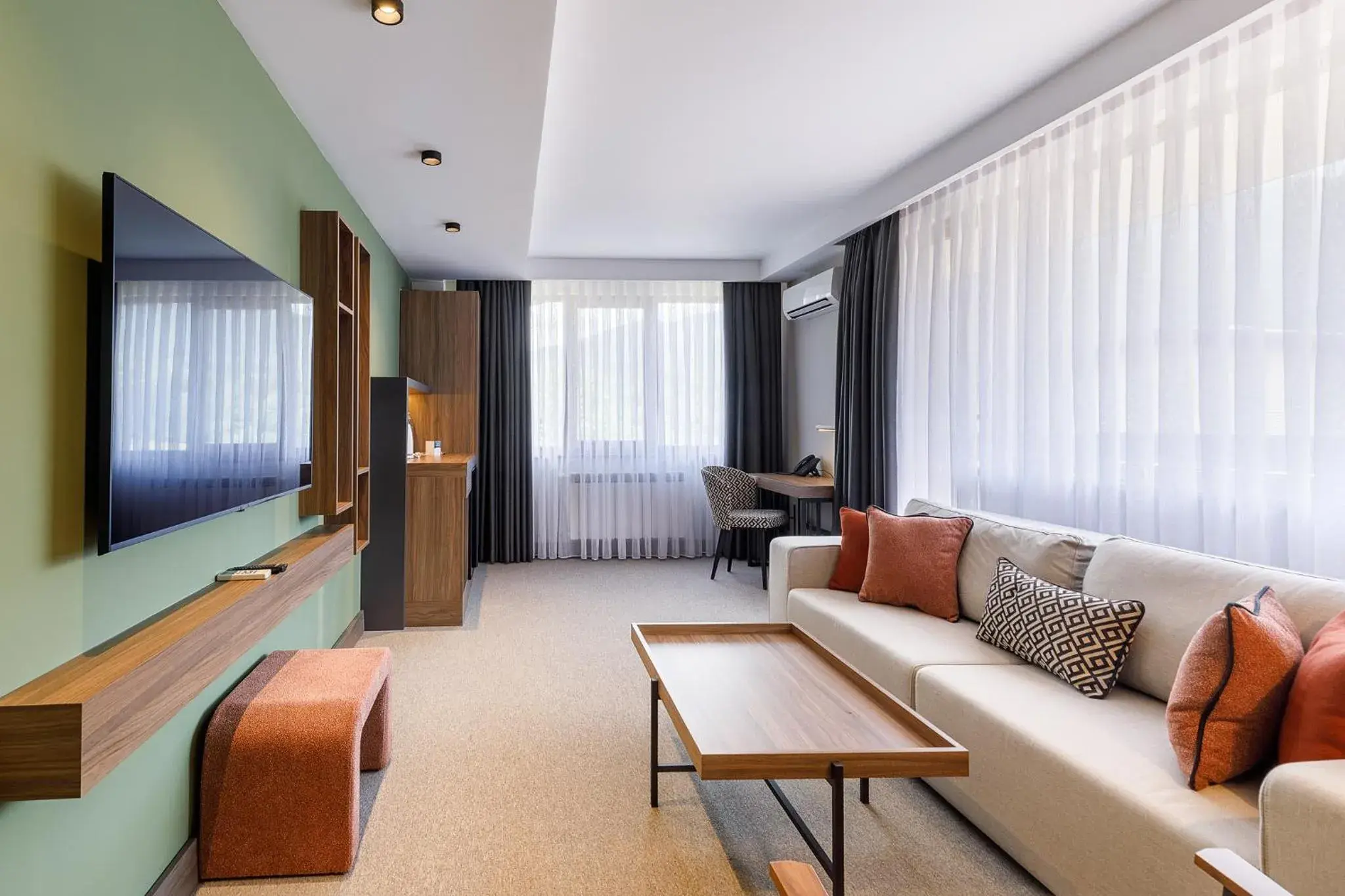 Living room in Regnum Bansko Ski Hotel & SPA Living room in Regnum Bansko Ski Hotel & SPA