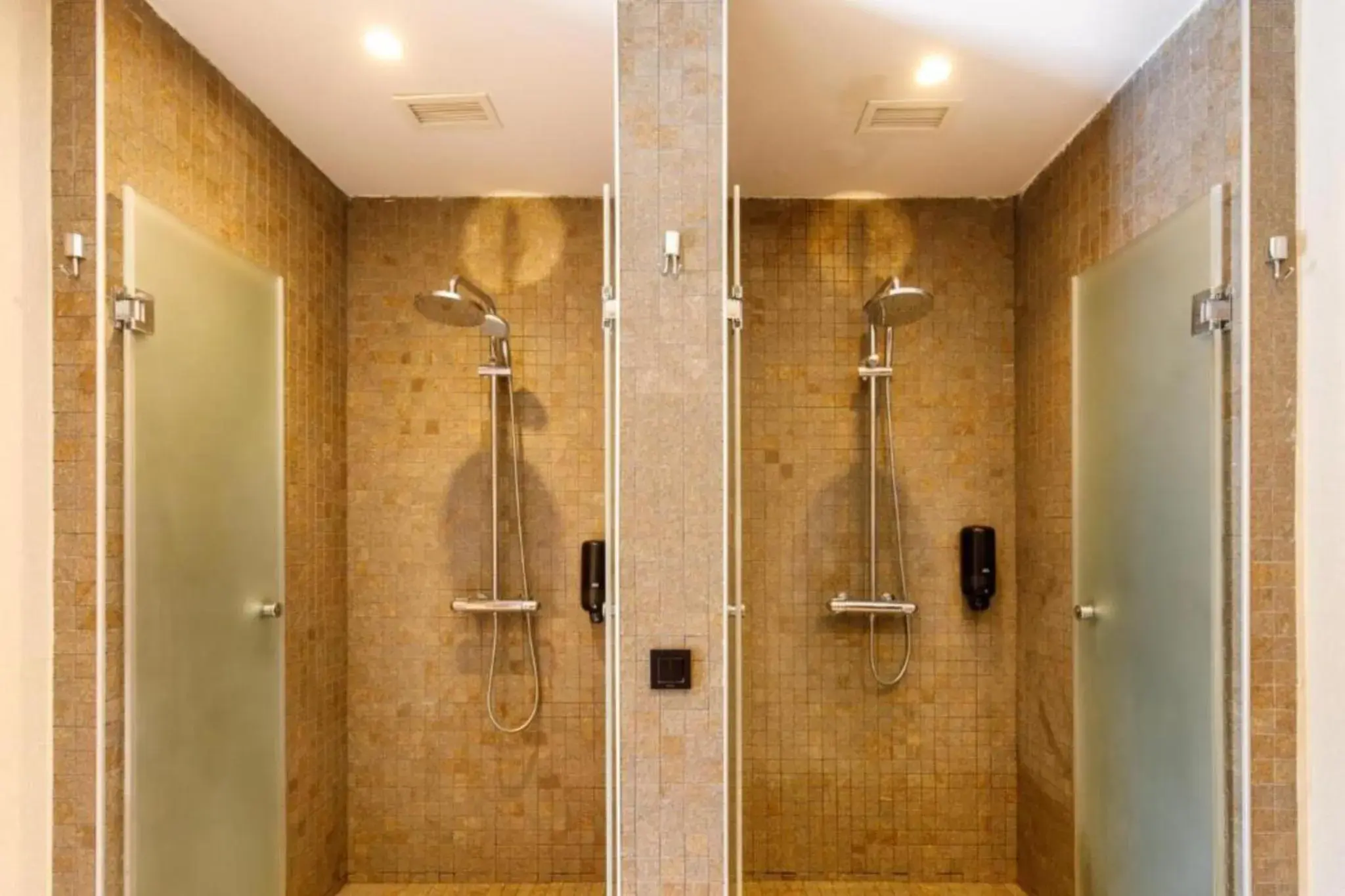 Regnum Bansko Ski Hotel & SPA Regnum Bansko Ski Hotel & SPA