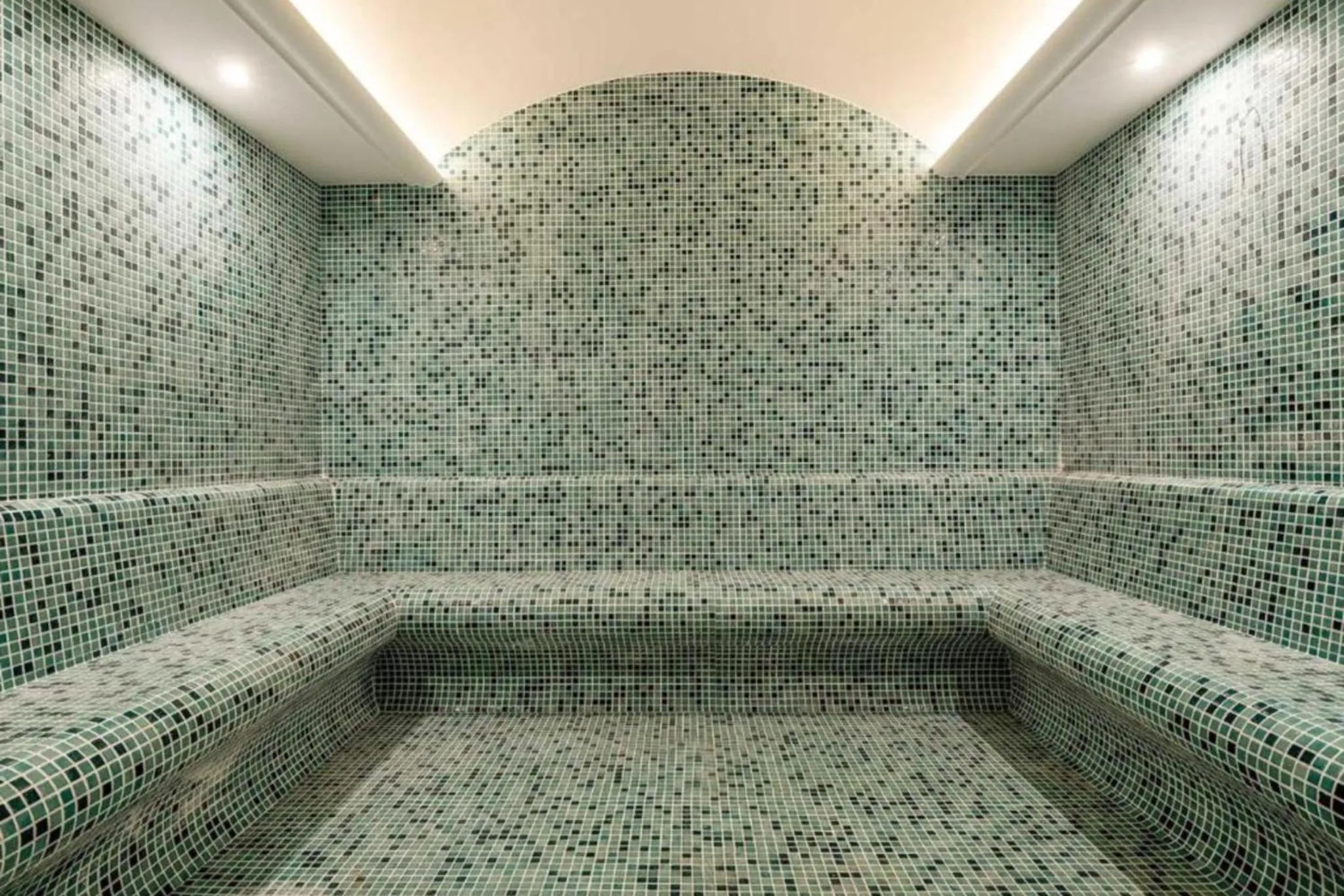 Steam room in Regnum Bansko Ski Hotel & SPA