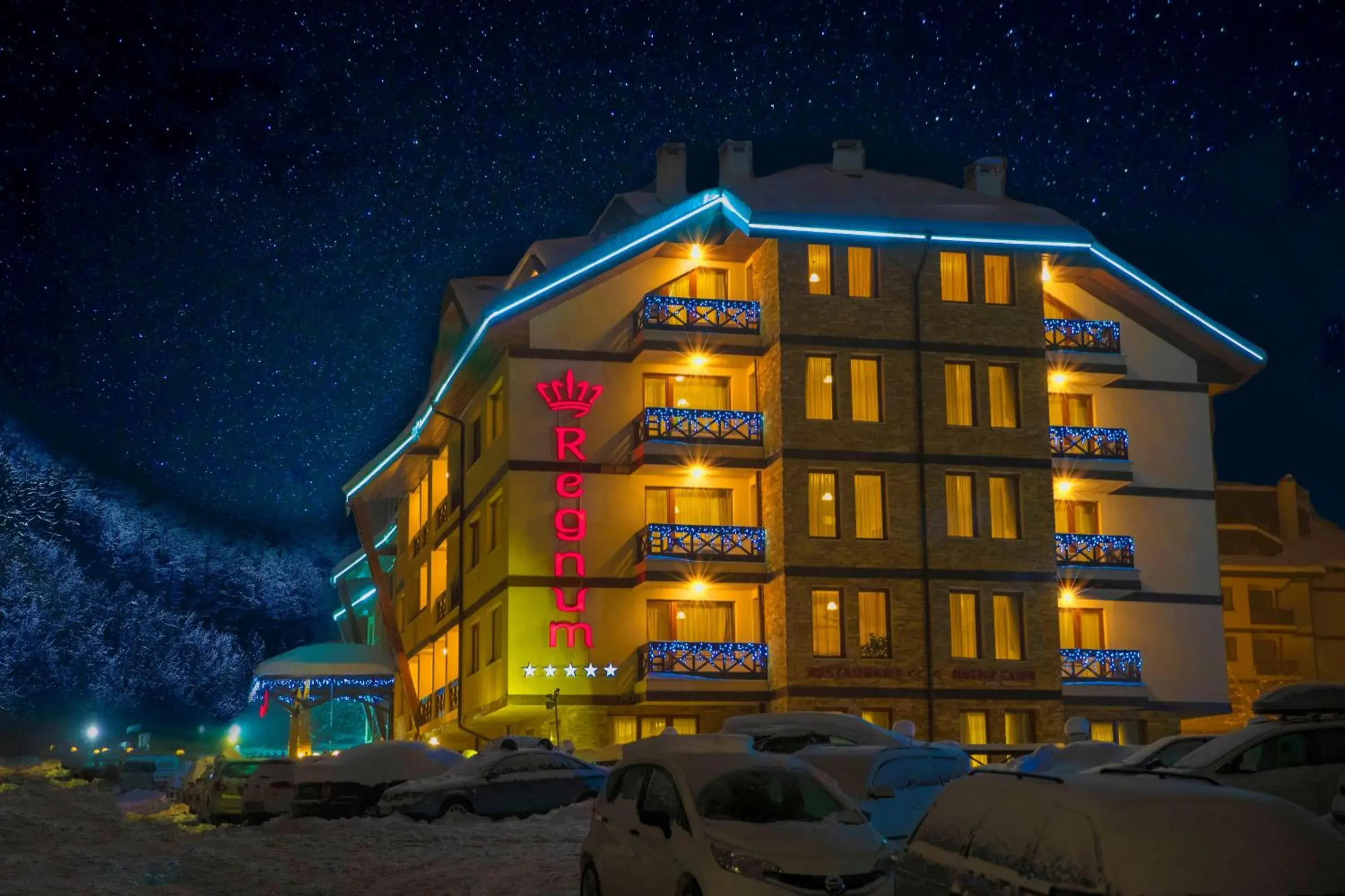 Property building in Regnum Bansko Ski Hotel & SPA Property building in Regnum Bansko Ski Hotel & SPA