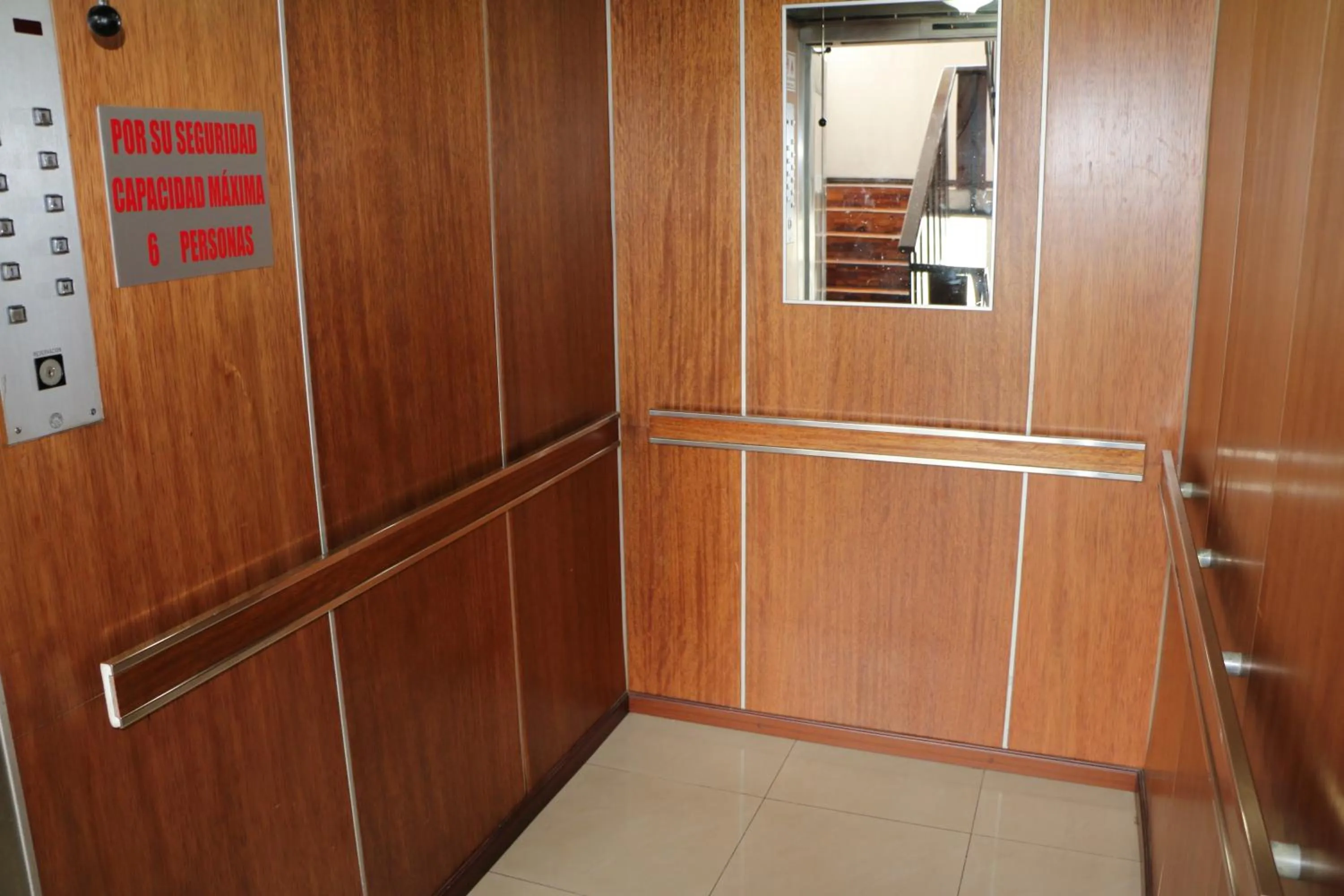 Area and facilities in Hotel 6 De Diciembre