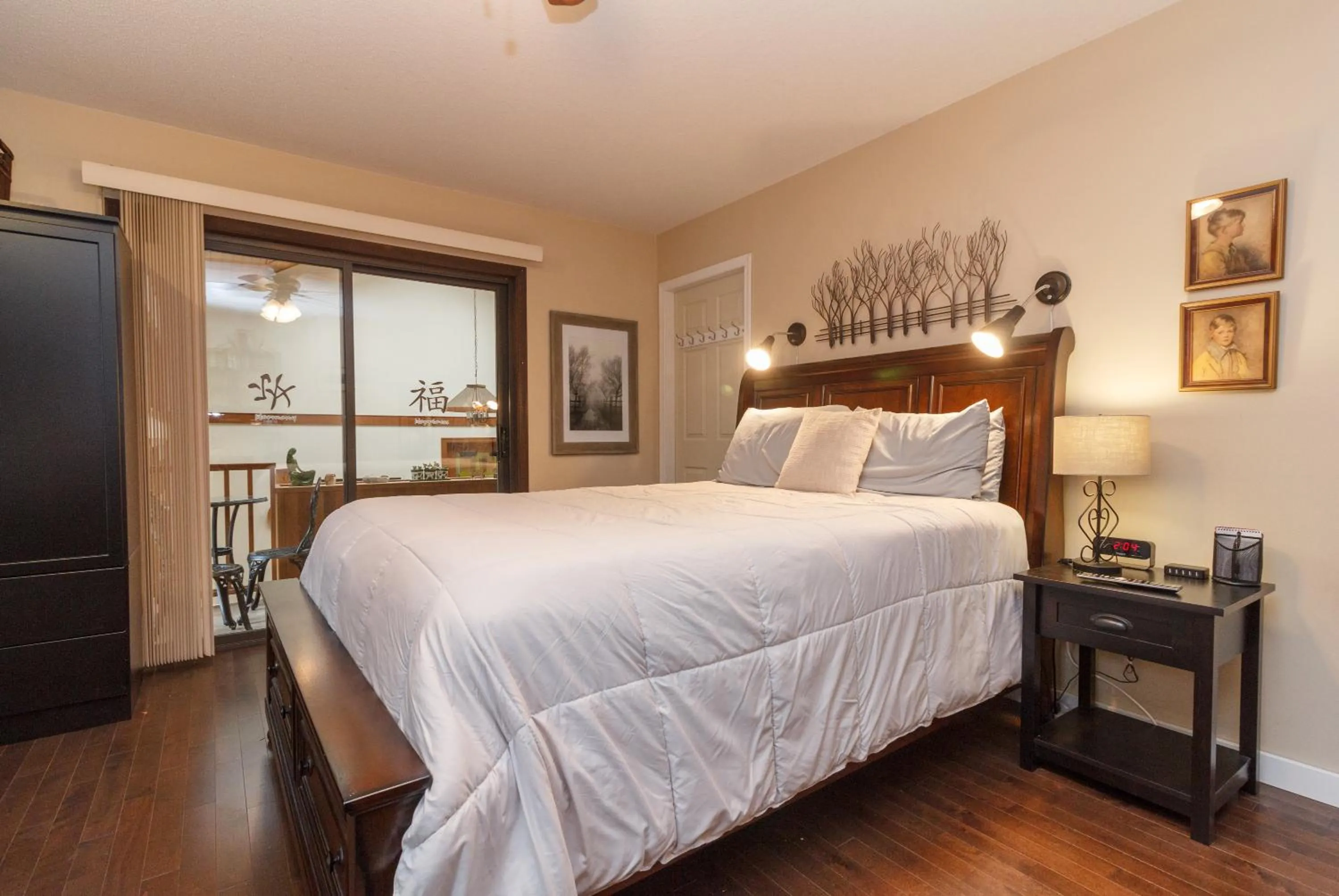 Bedroom, Bed in Coles Bay Vacation Retreat