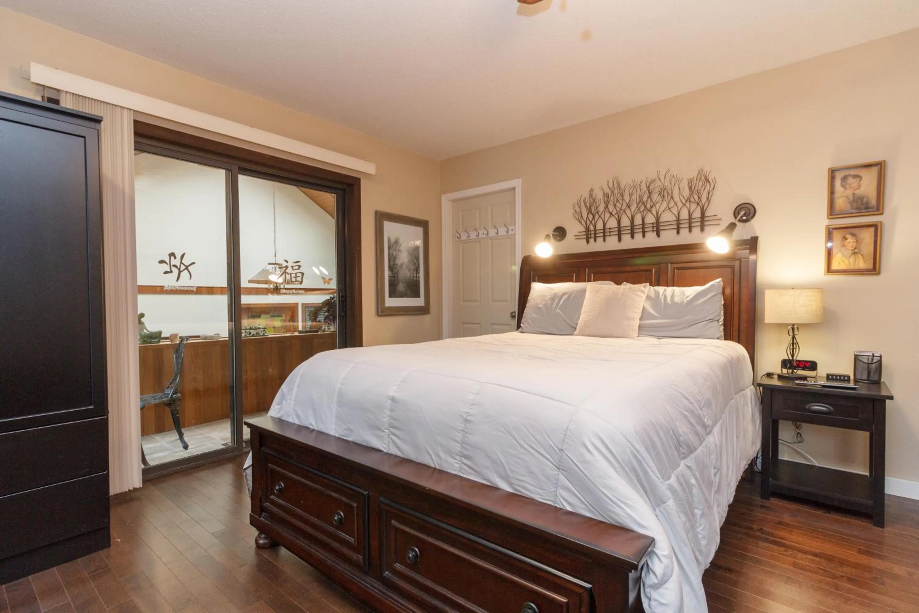 Bed in Coles Bay Vacation Retreat