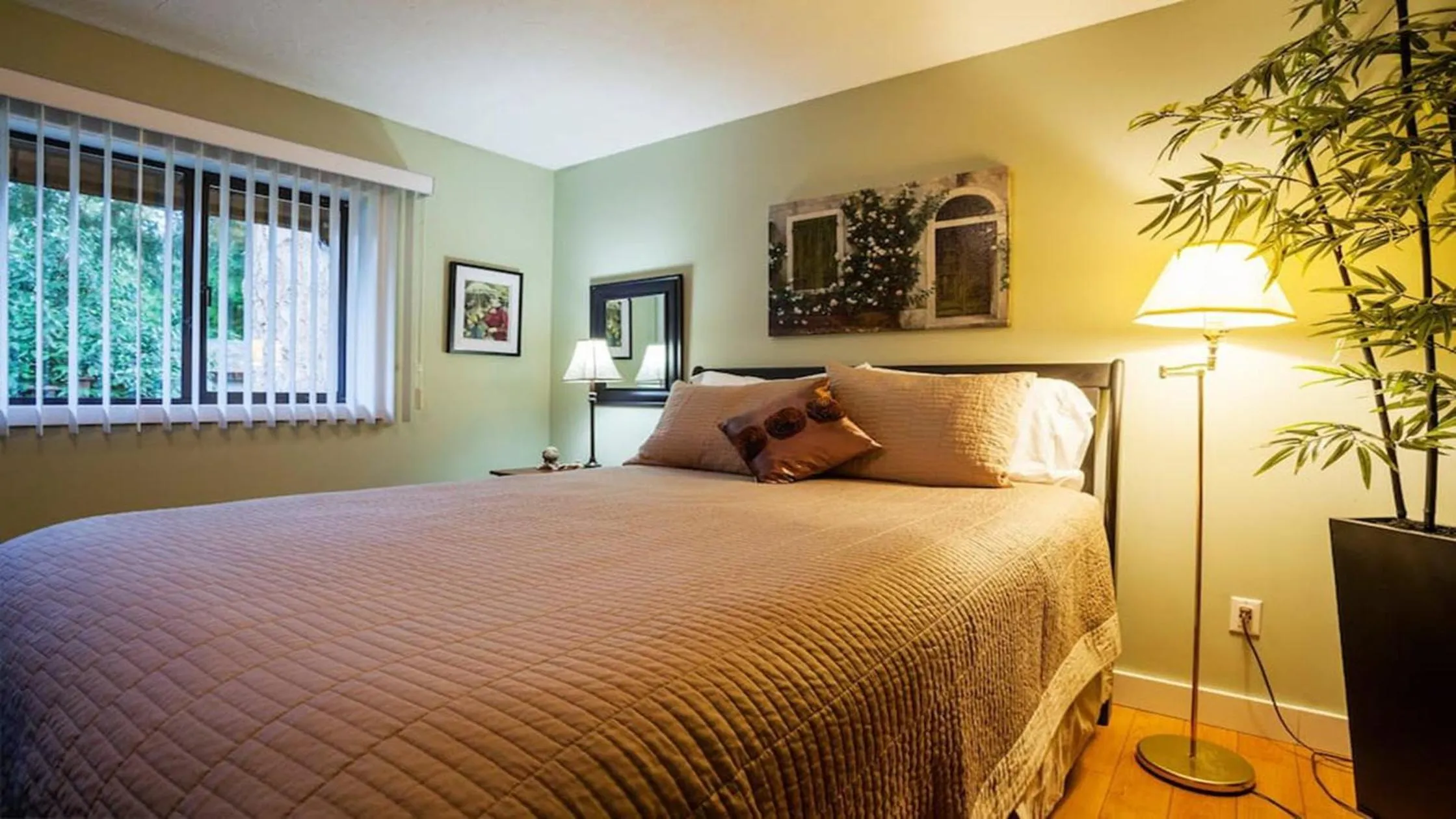 Bedroom, Bed in Coles Bay Vacation Retreat