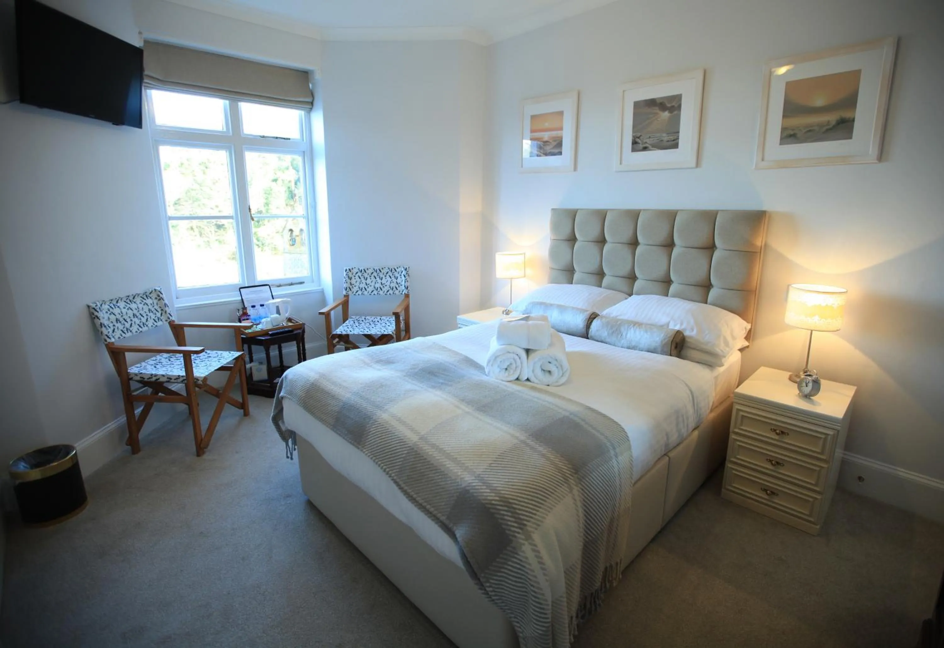 Bedroom, Bed in The Bonnicott Hotel Lynmouth