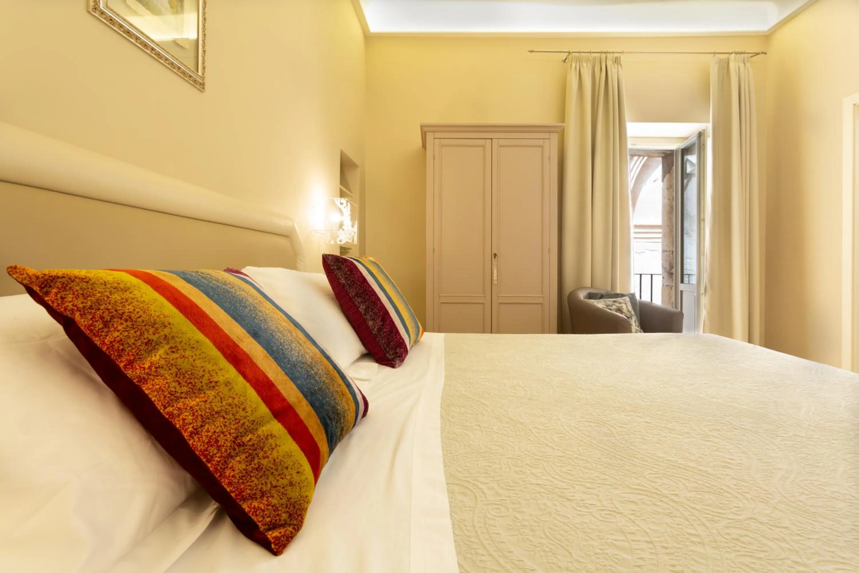 Bedroom, Bed in Maecò Ortigia B&B - Hospitality & Charming Rooms