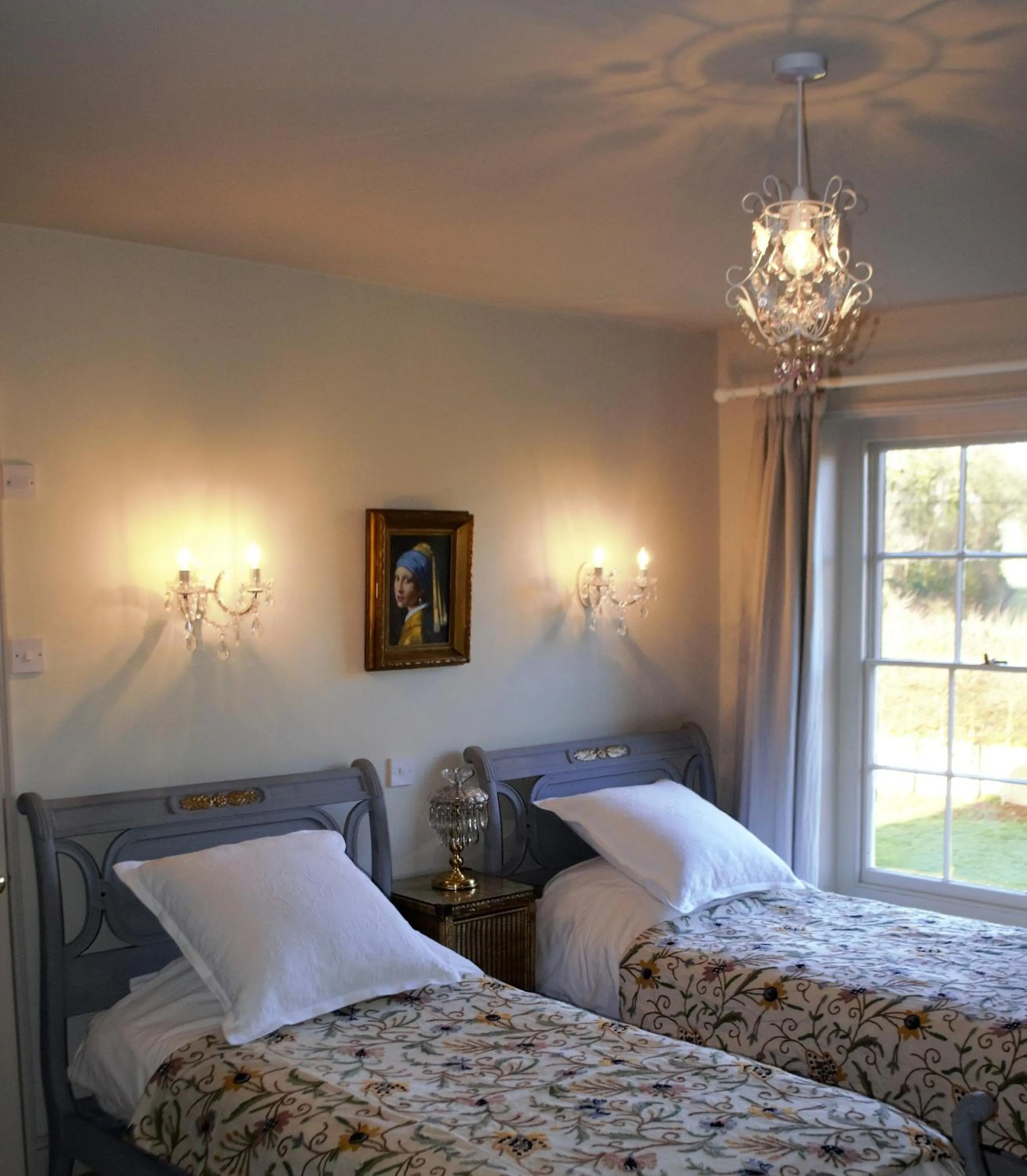 Photo of the whole room, Bed in Sankence lodge B&B