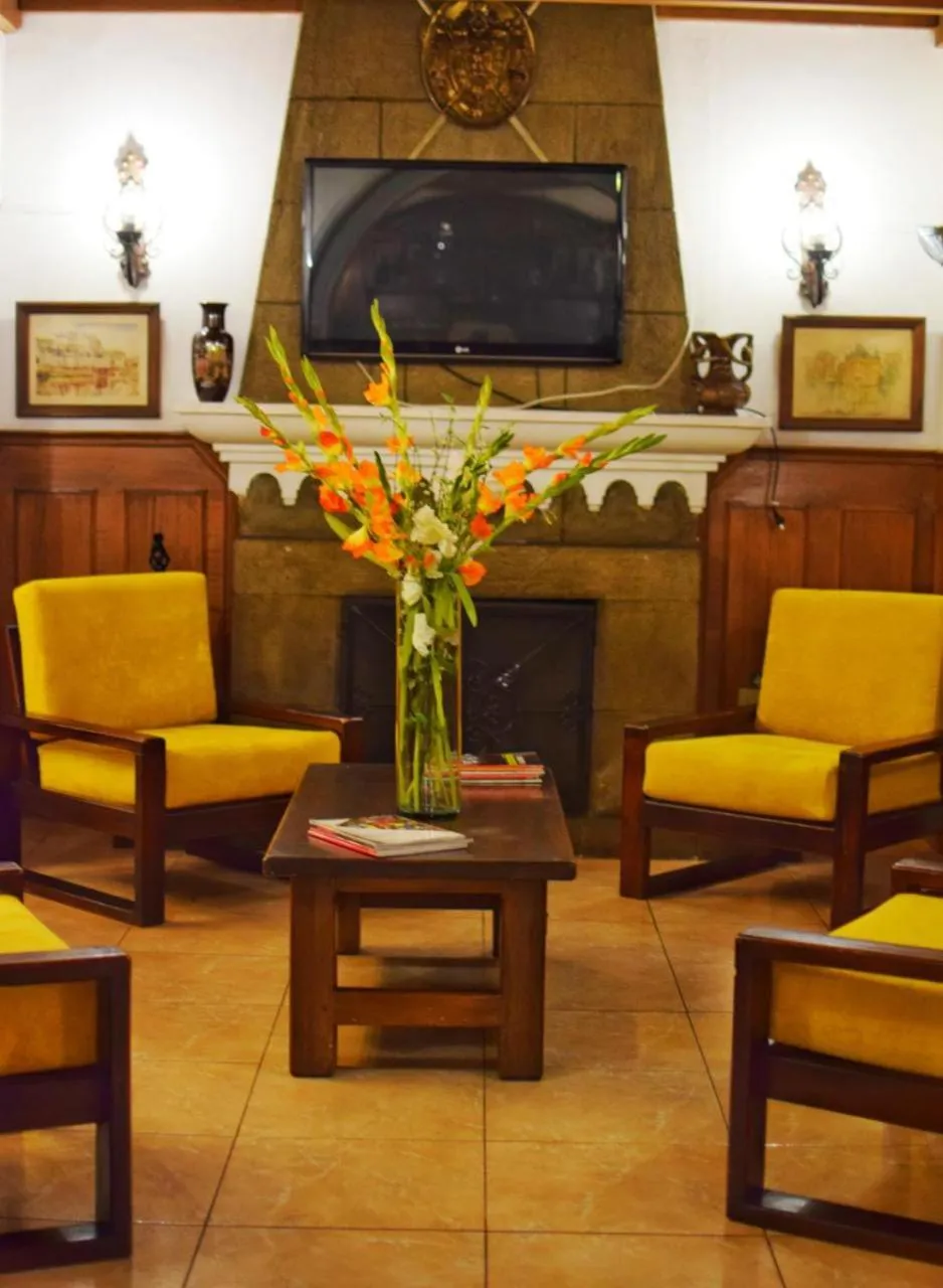 Living room in Hotel Ambassador