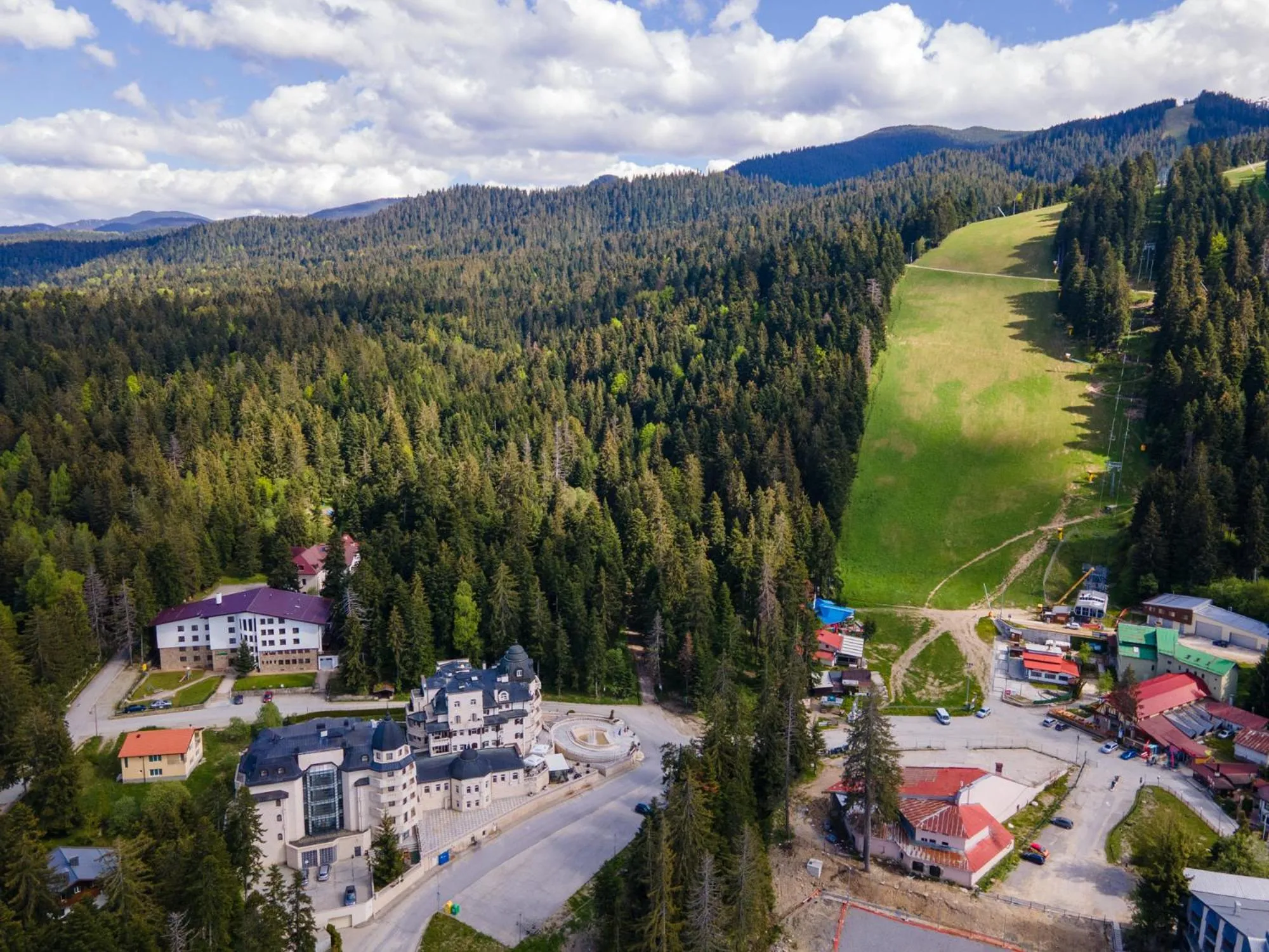 Spring in Festa Winter Palace Hotel