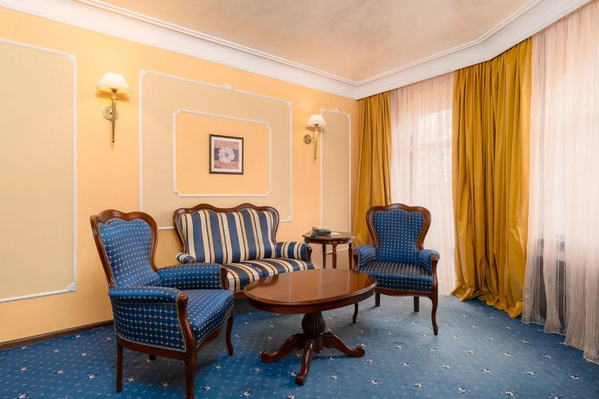 Living room in Festa Winter Palace Hotel