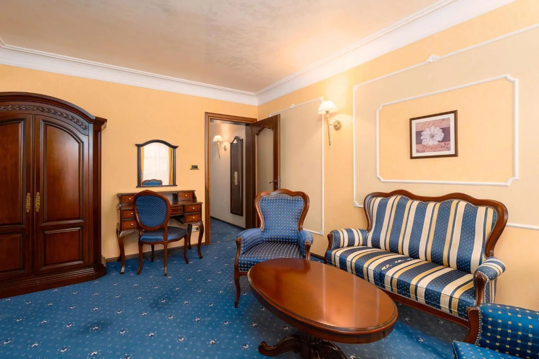 Living room in Festa Winter Palace Hotel