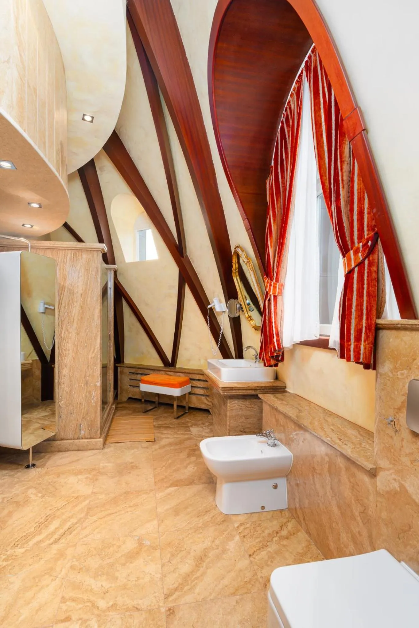 Bathroom in Festa Winter Palace Hotel