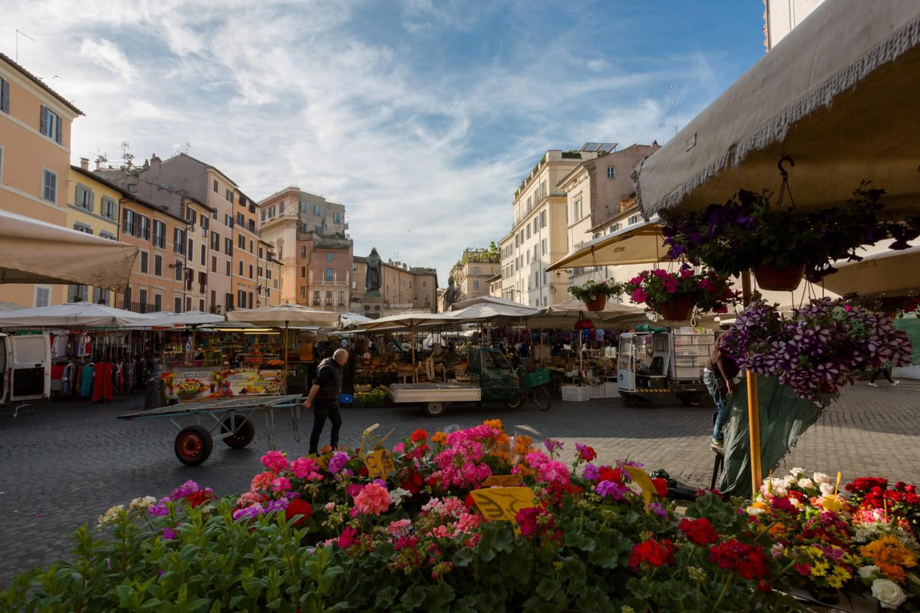 Nearby landmark in Rome as you feel - Grotta Pinta apartments