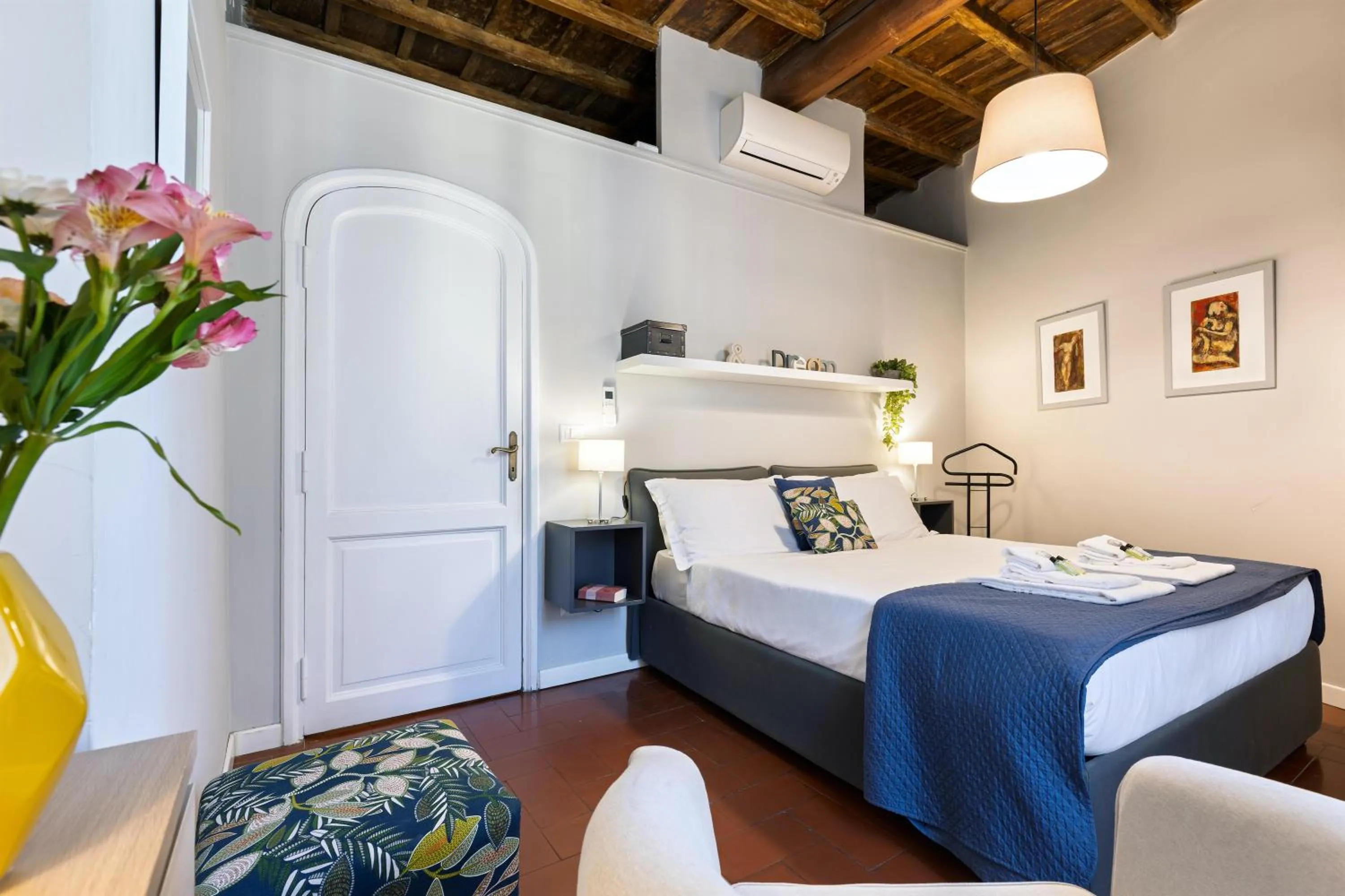 Bedroom, Bed in Rome as you feel - Grotta Pinta apartments