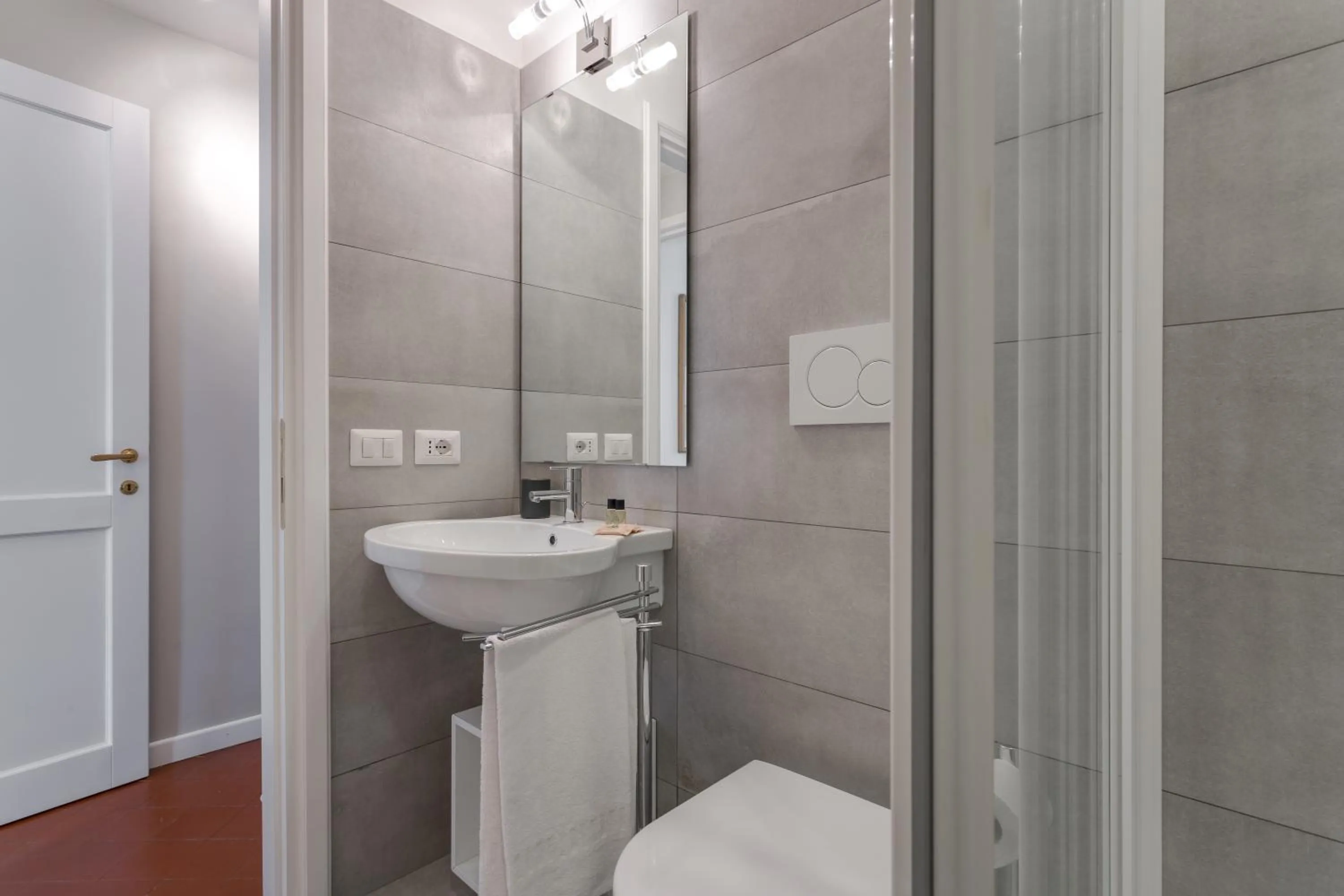 Shower in Rome as you feel - Grotta Pinta apartments