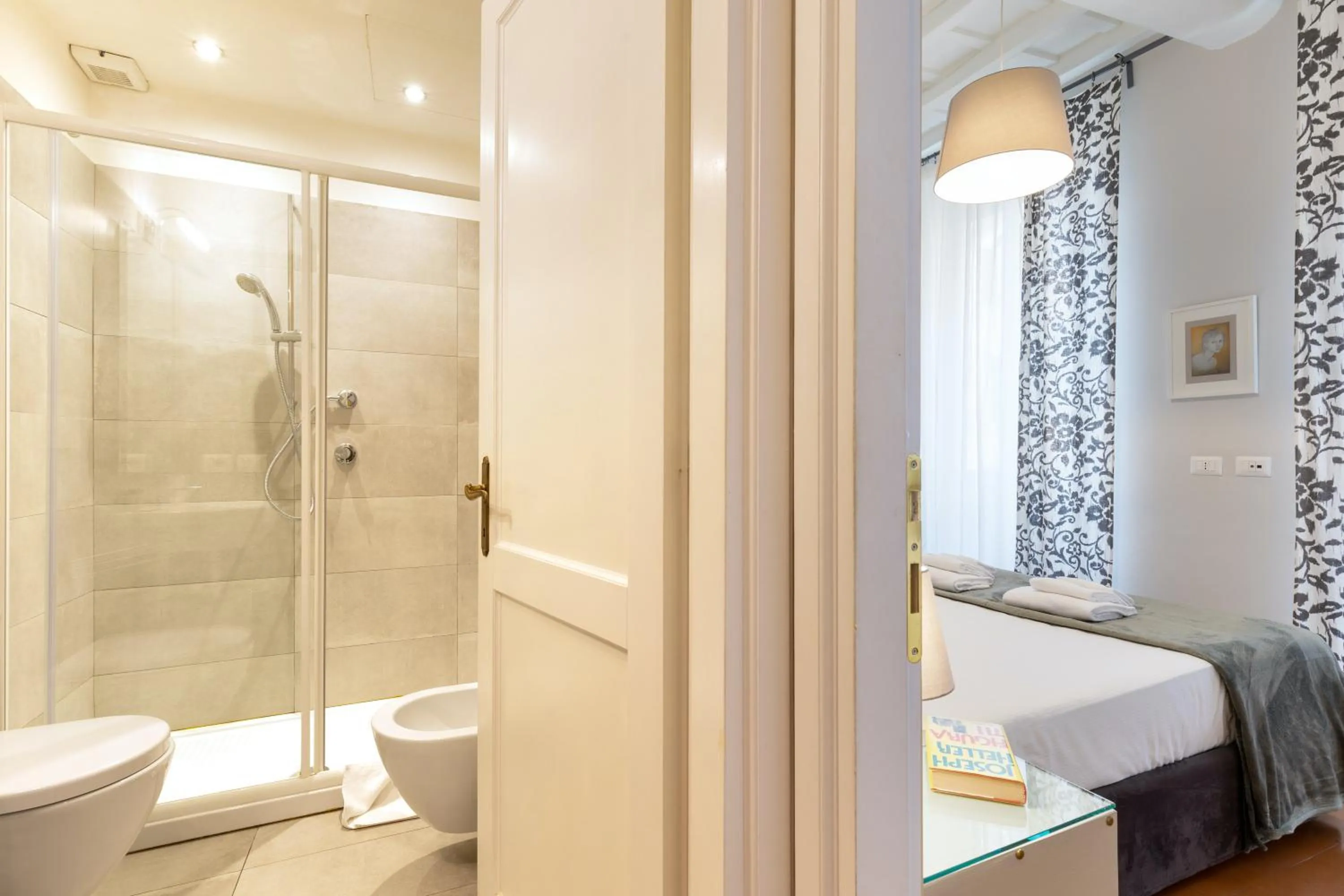 Bathroom in Rome as you feel - Grotta Pinta apartments