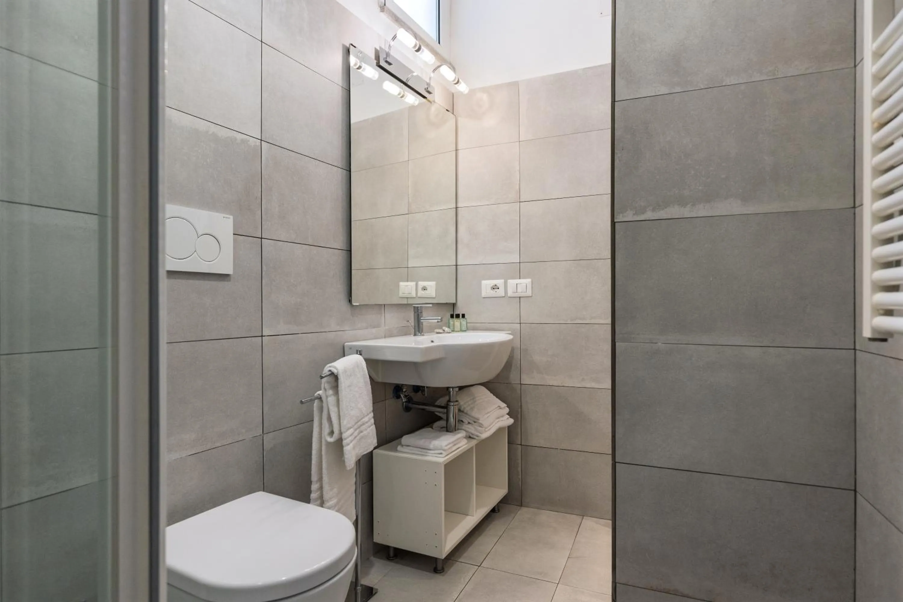 Bathroom in Rome as you feel - Grotta Pinta apartments