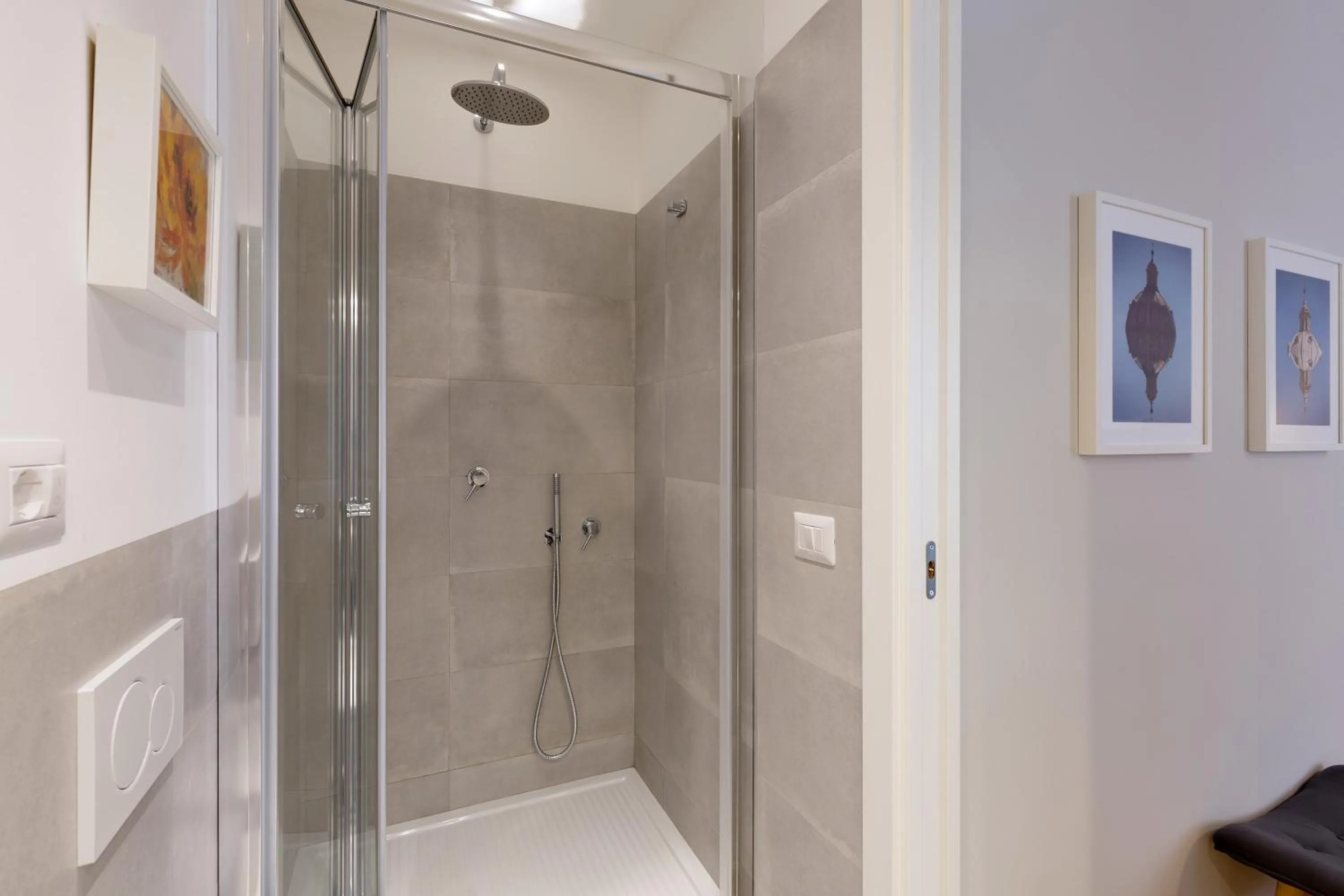 Shower in Rome as you feel - Grotta Pinta apartments