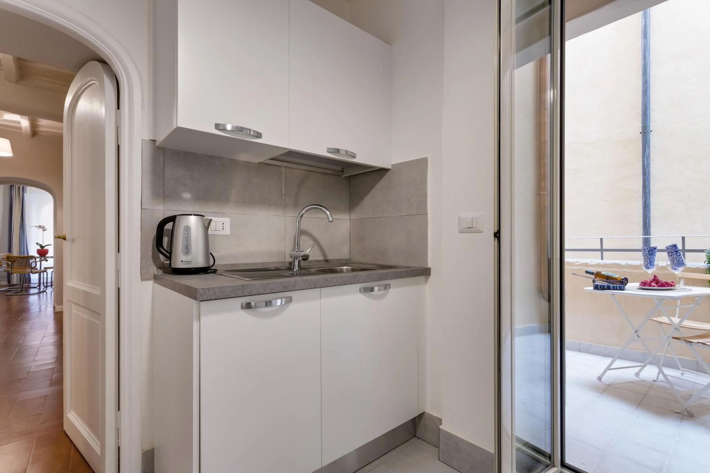 Kitchen or kitchenette in Rome as you feel - Grotta Pinta apartments