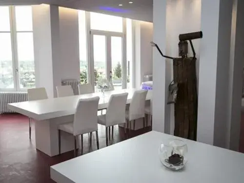 Dining area in Villa Fani Dining area in Villa Fani