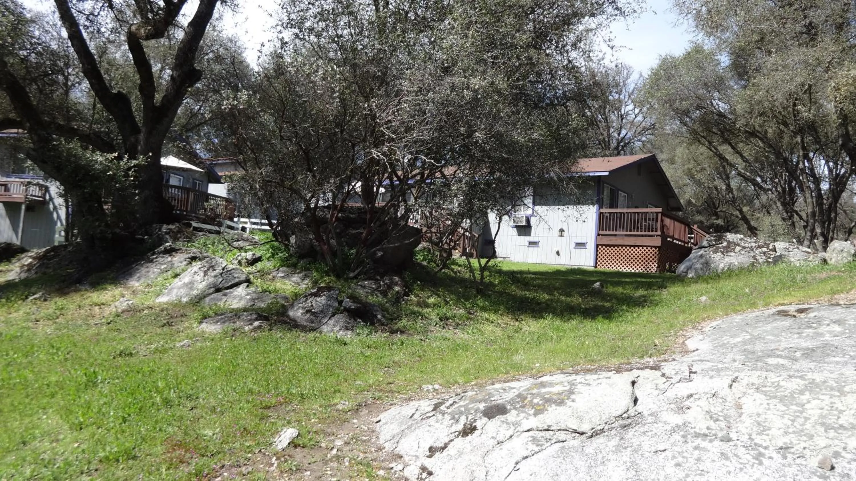 Property building in Little Valley Inn