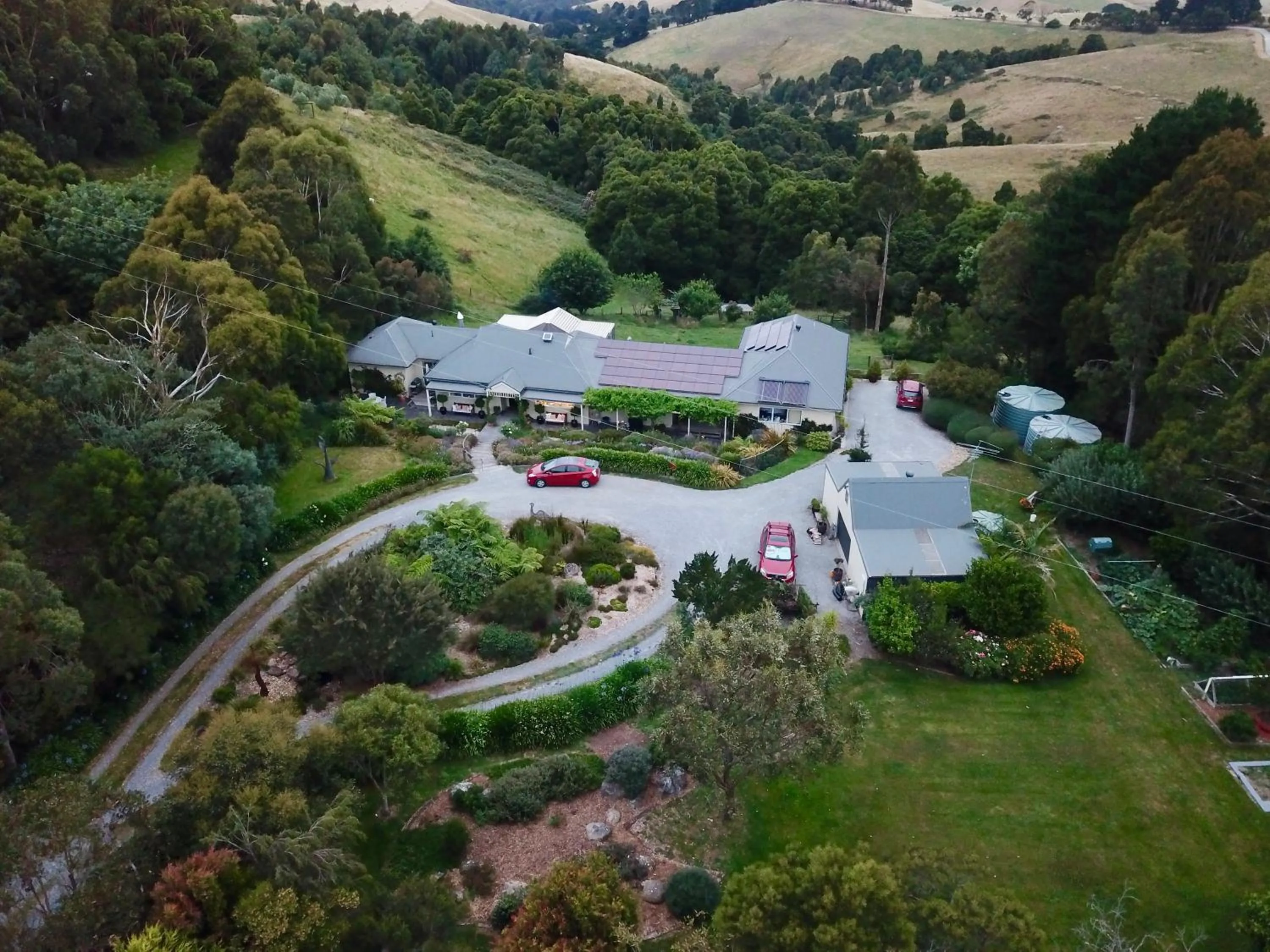 Property building in Llarrinda Bed & Breakfast