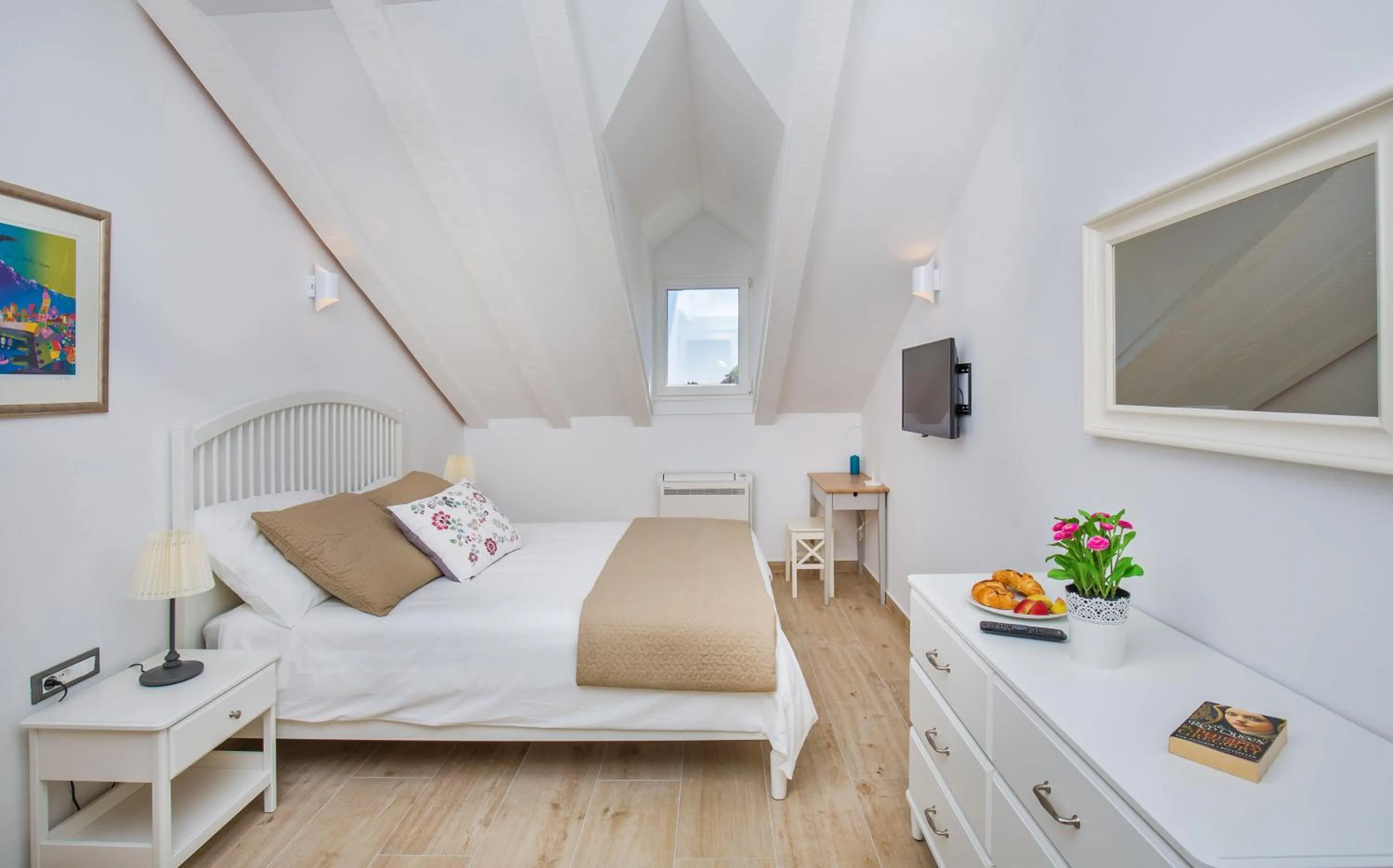 Porta Apartment and Rooms by Irundo