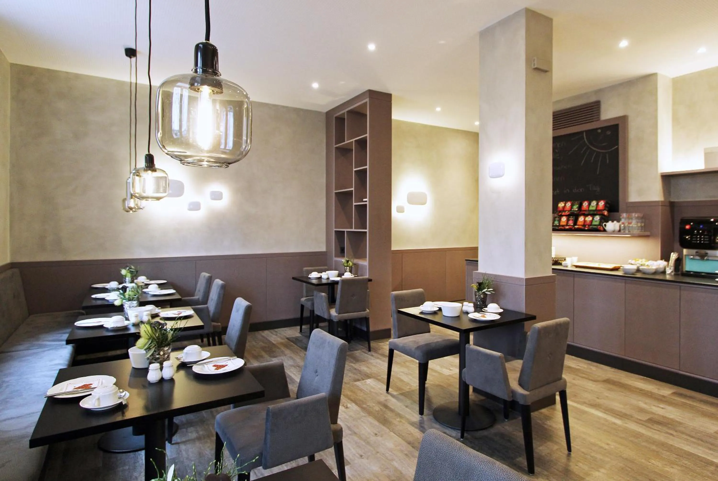 Buffet breakfast in Hotel Stadt Tuttlingen