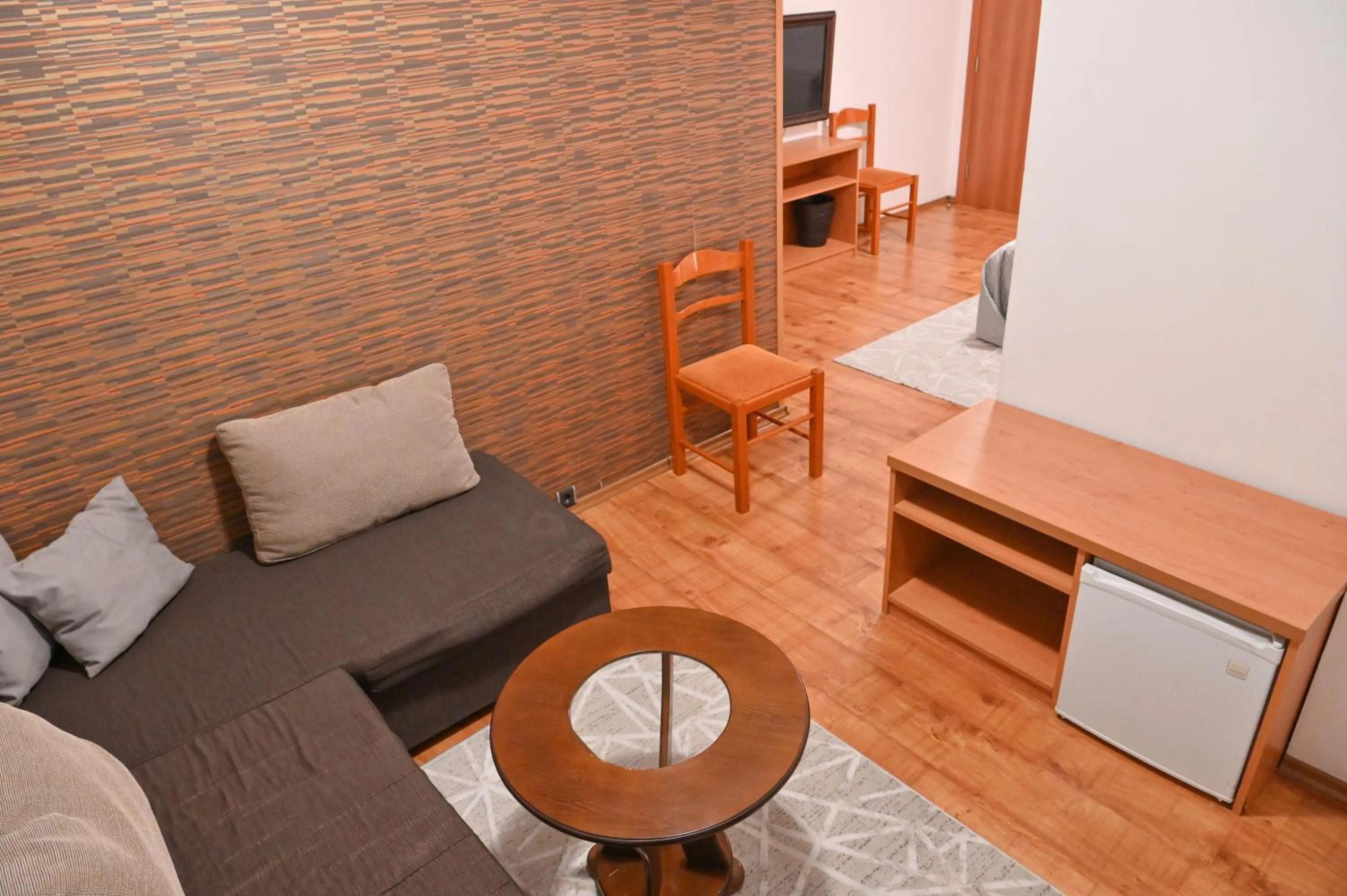 Hotel Rothmans-Breakfast - Free parking - Lobby