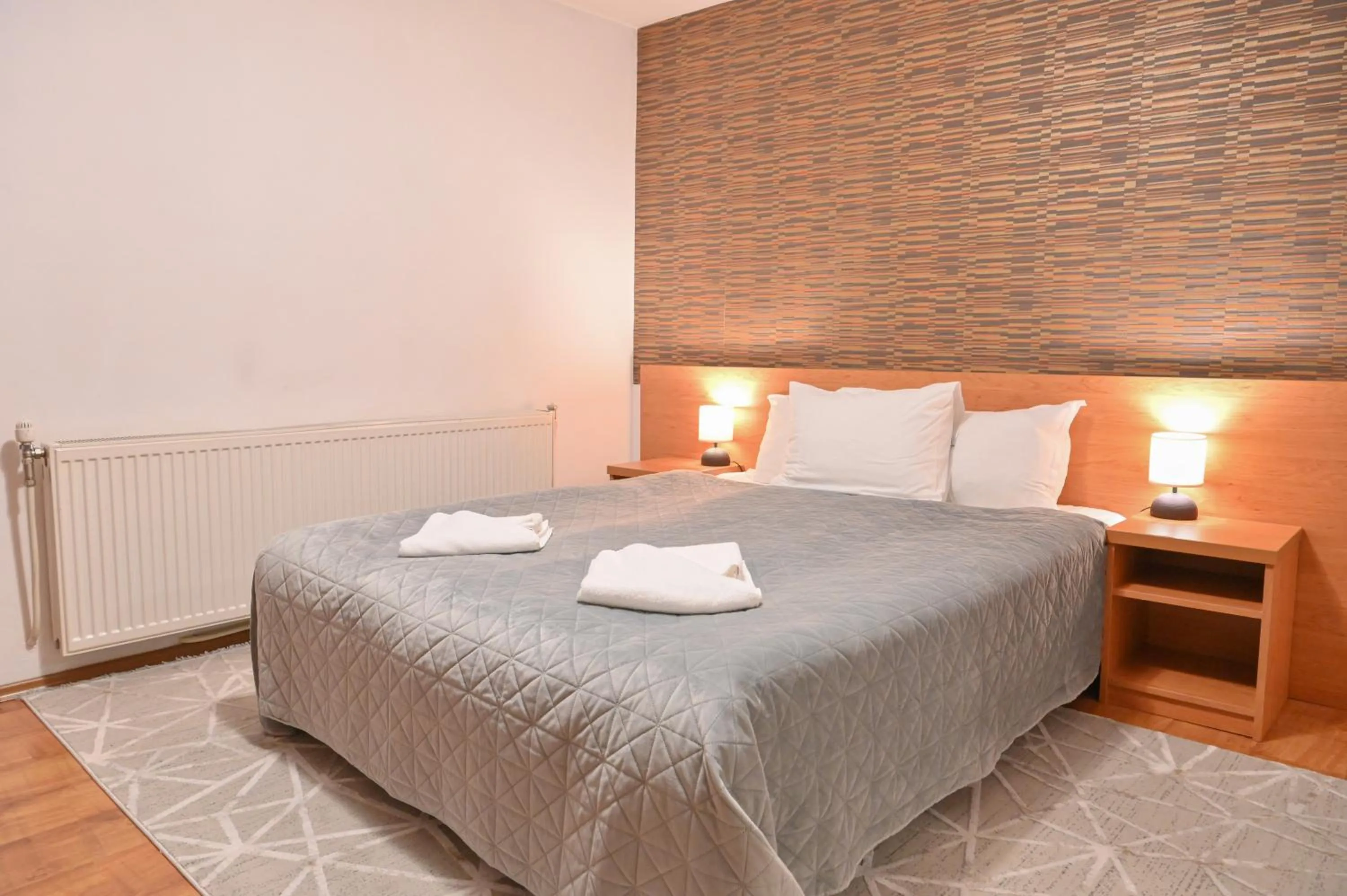 Bed in Hotel Rothmans-Breakfast - Free parking - Lobby