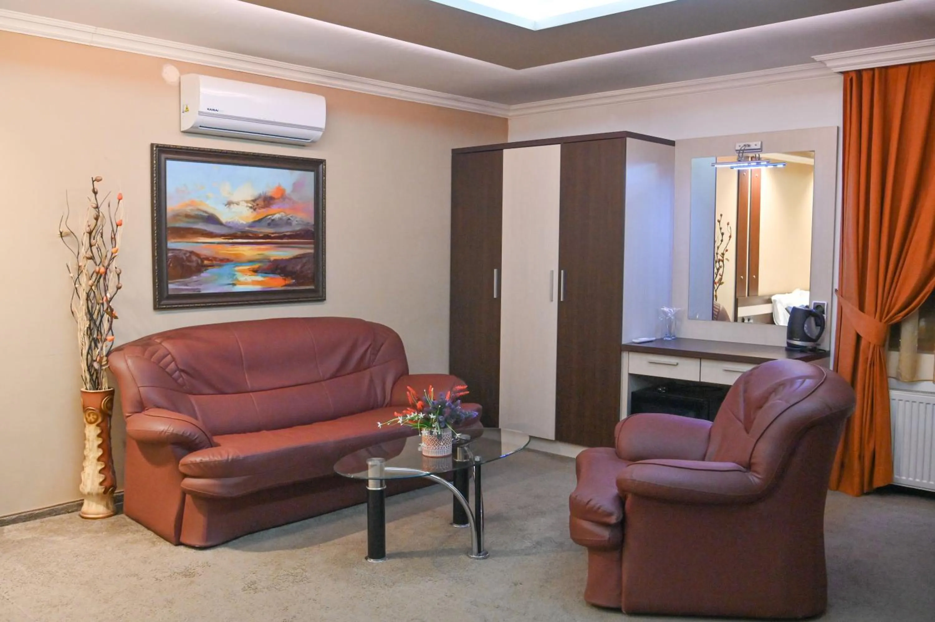 Hotel Rothmans-Breakfast - Free parking - Lobby