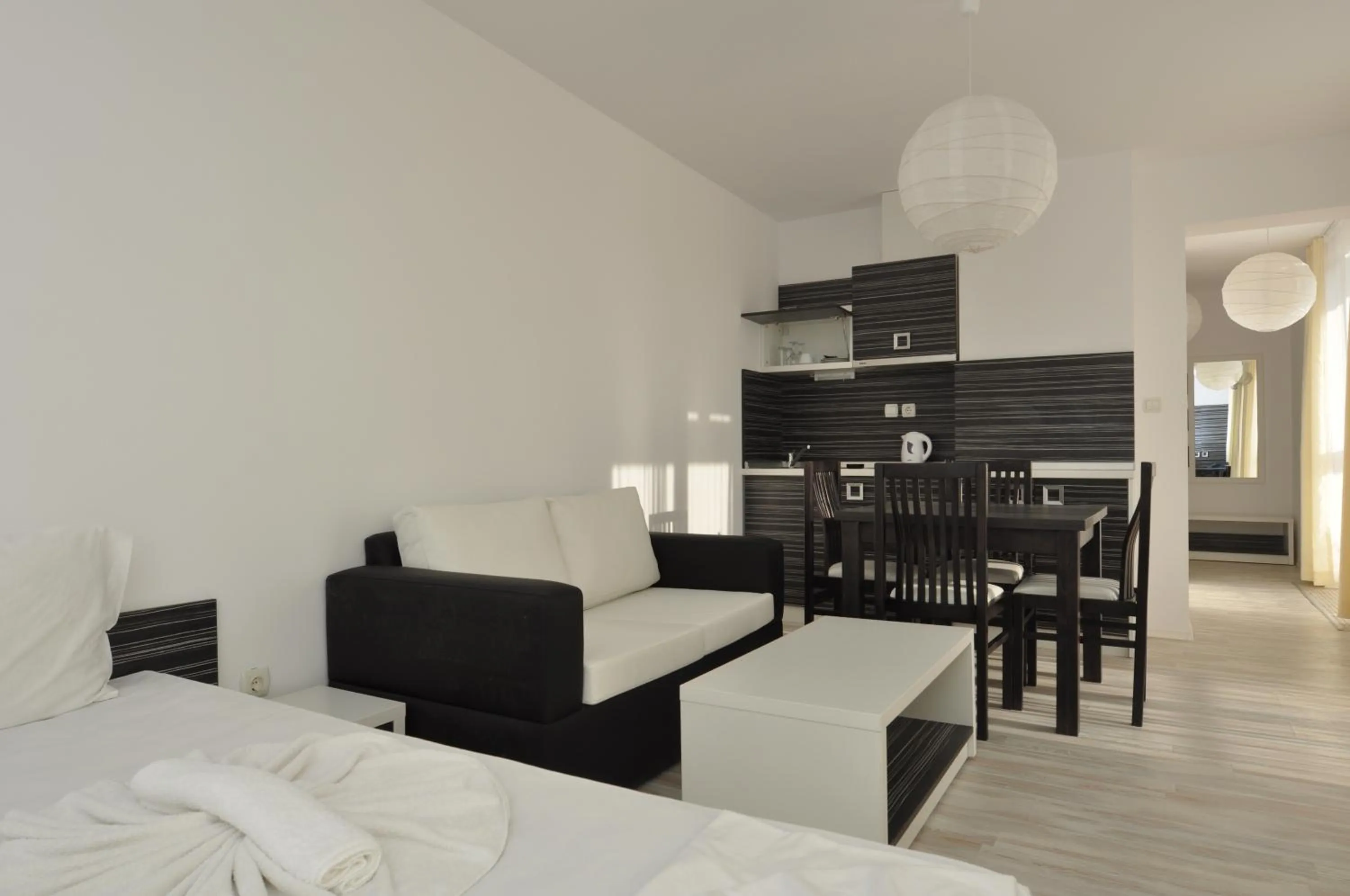 Bed in Boutique Suites Rainbow 4